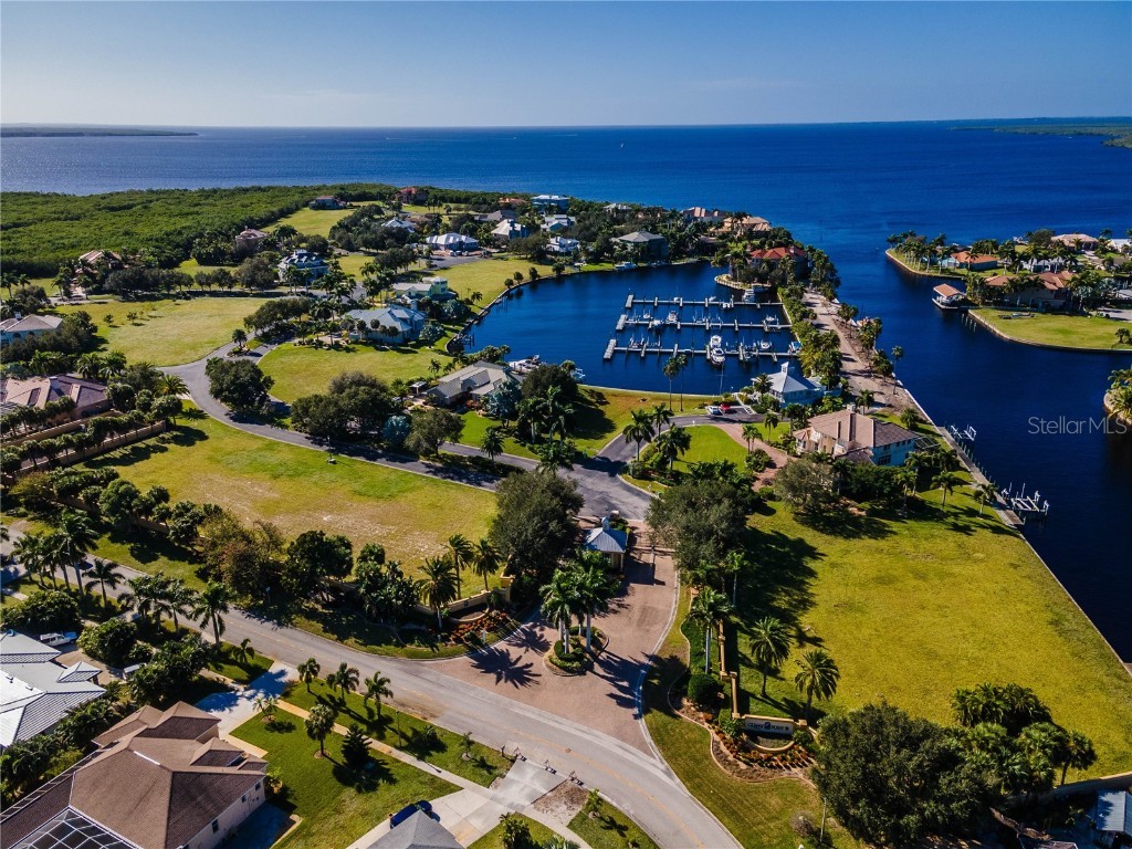 4630 Grassy Point Boulevard Port Charlotte FL 33952 C7500998 image44