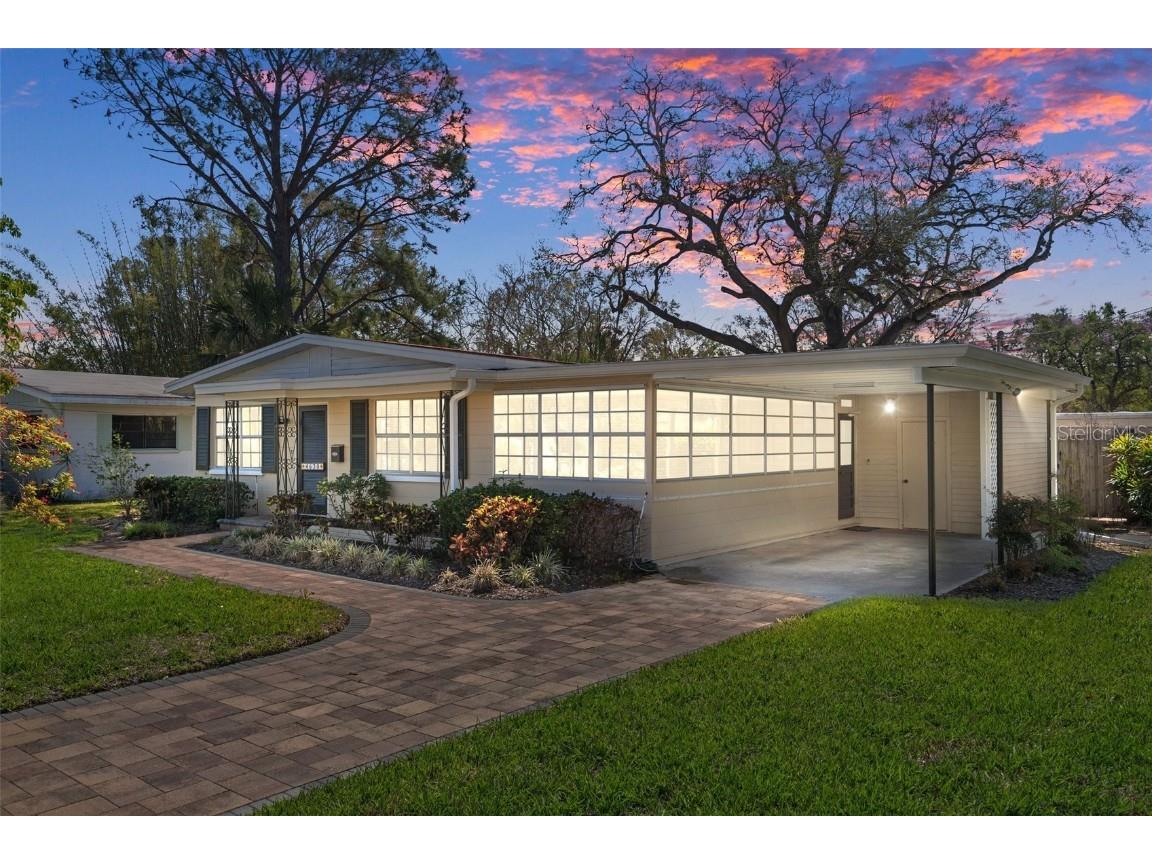 4630 W Bay Villa Avenue Tampa FL 33611 TB8360172 image1