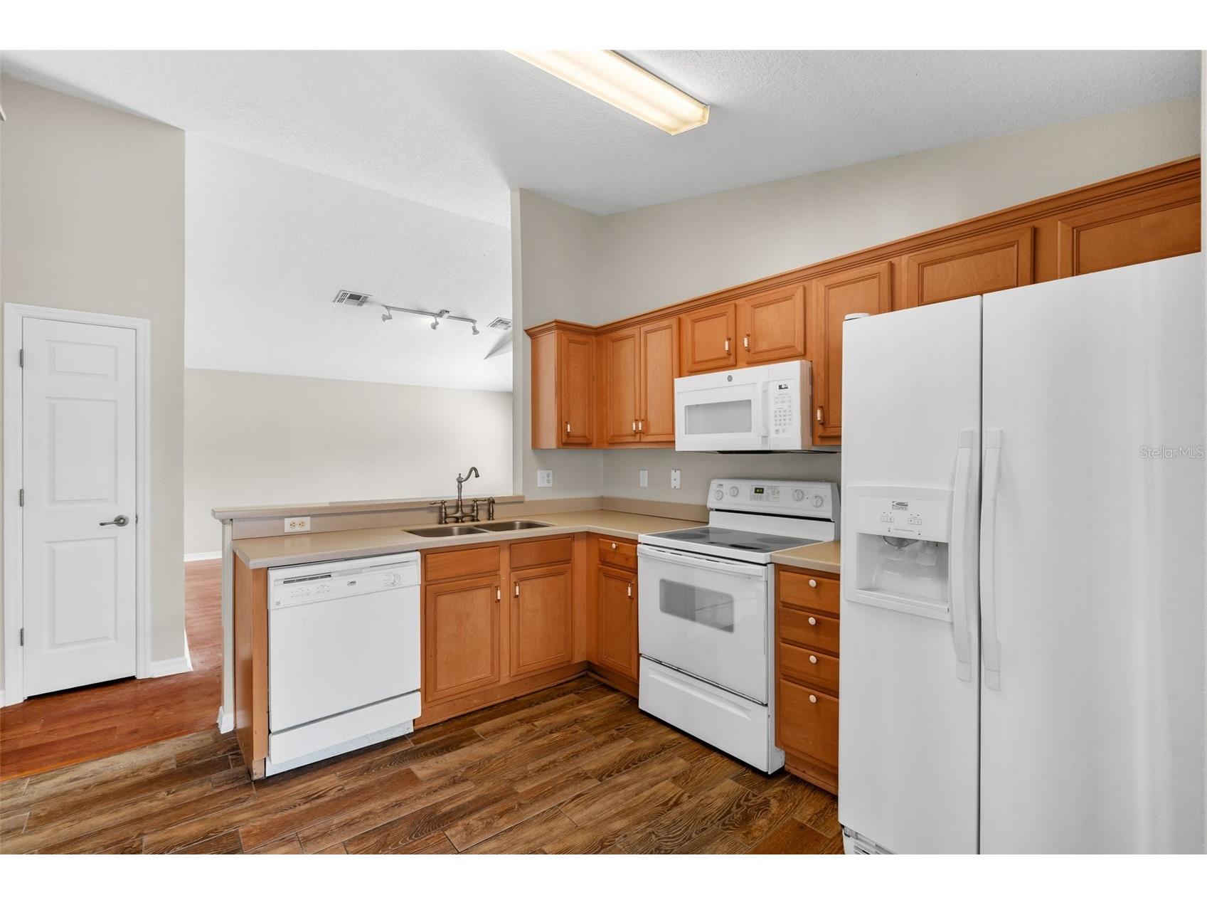 4631 Eagle Ranch Drive Zephyrhills FL 33542 TB8506108 image13