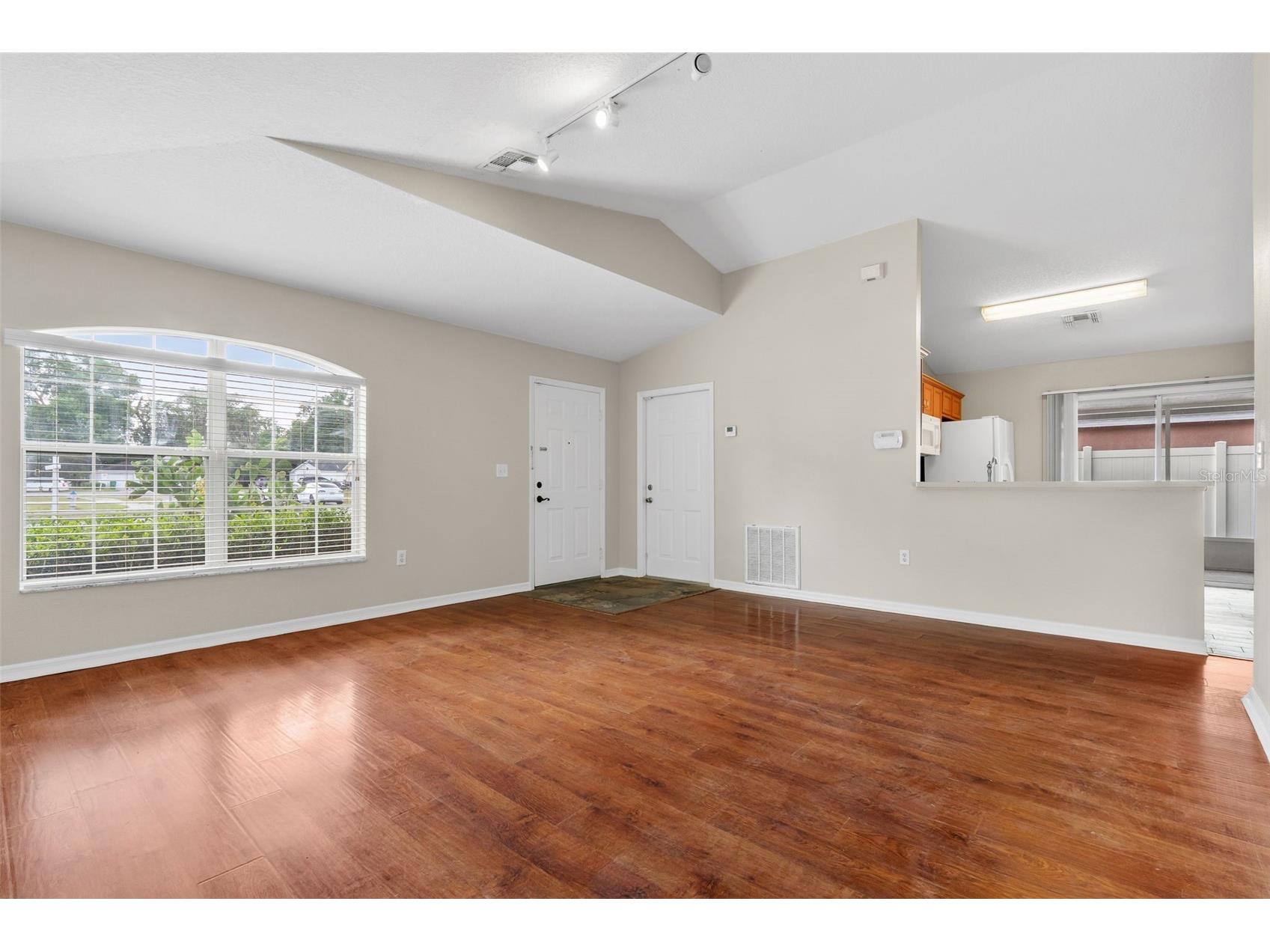 4631 Eagle Ranch Drive Zephyrhills FL 33542 TB8506108 image9