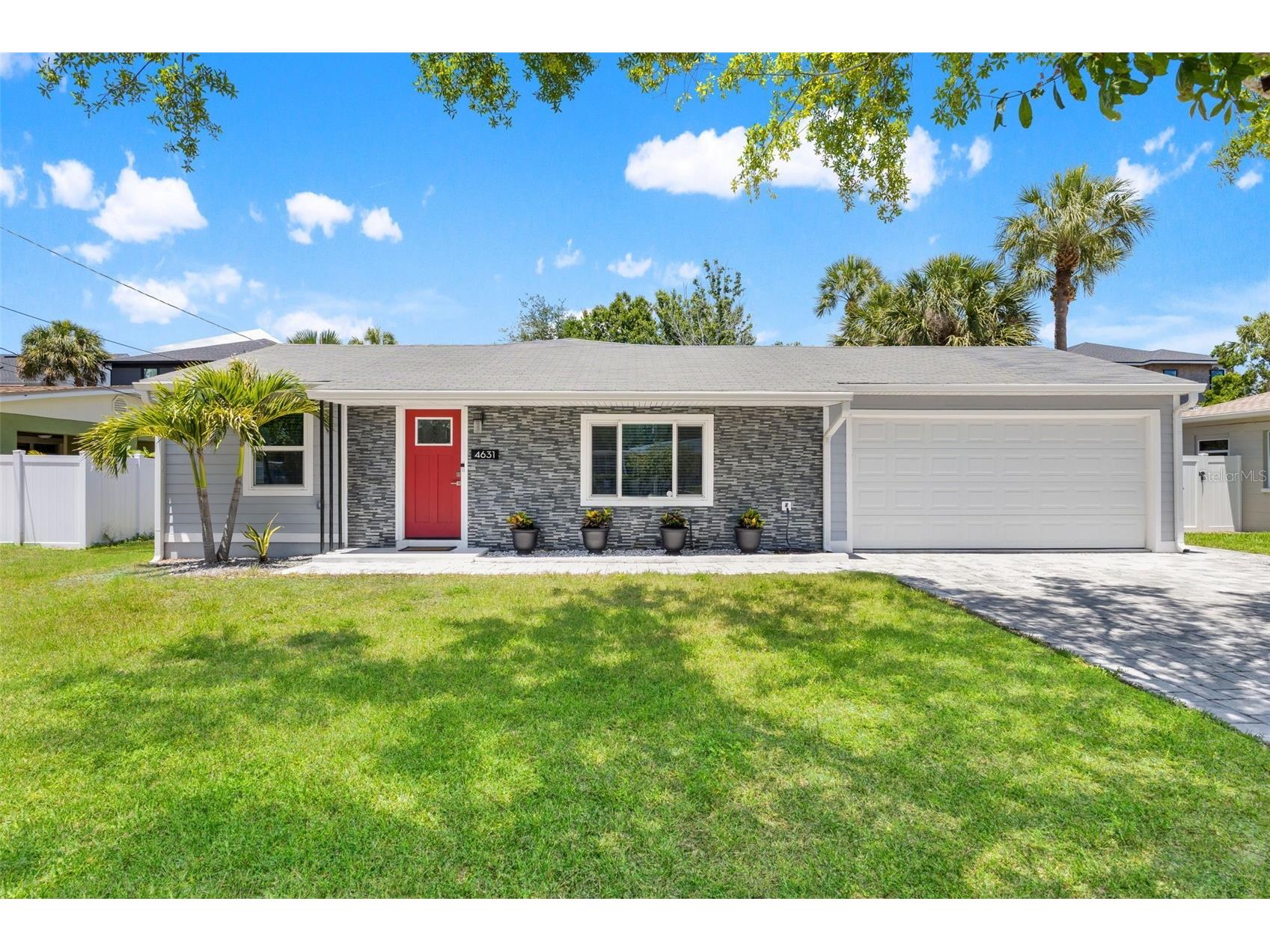 4631 W Bay Villa Avenue Tampa FL 33611 TB8508848 image1