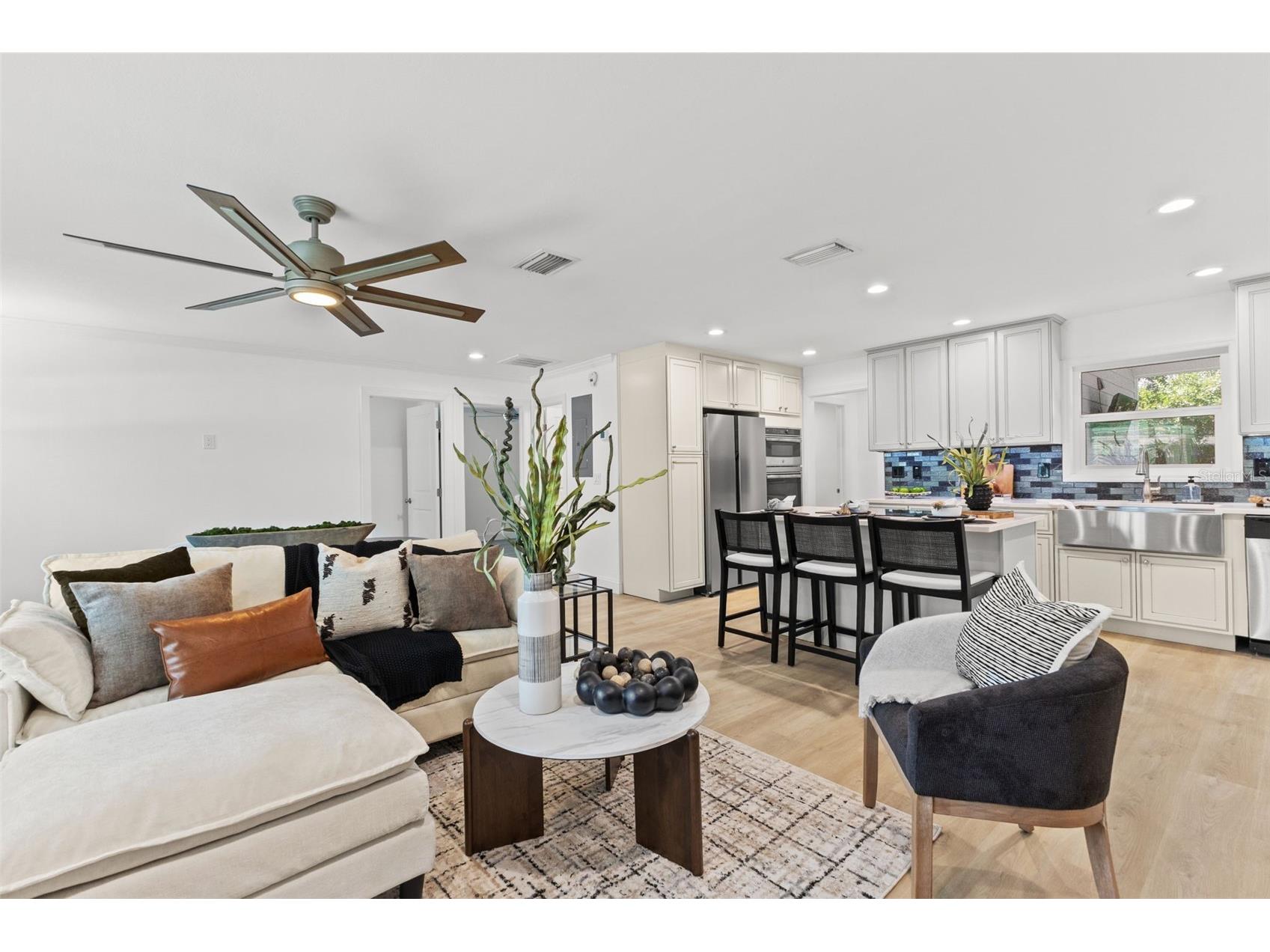 4631 W Bay Villa Avenue Tampa FL 33611 TB8508848 image13