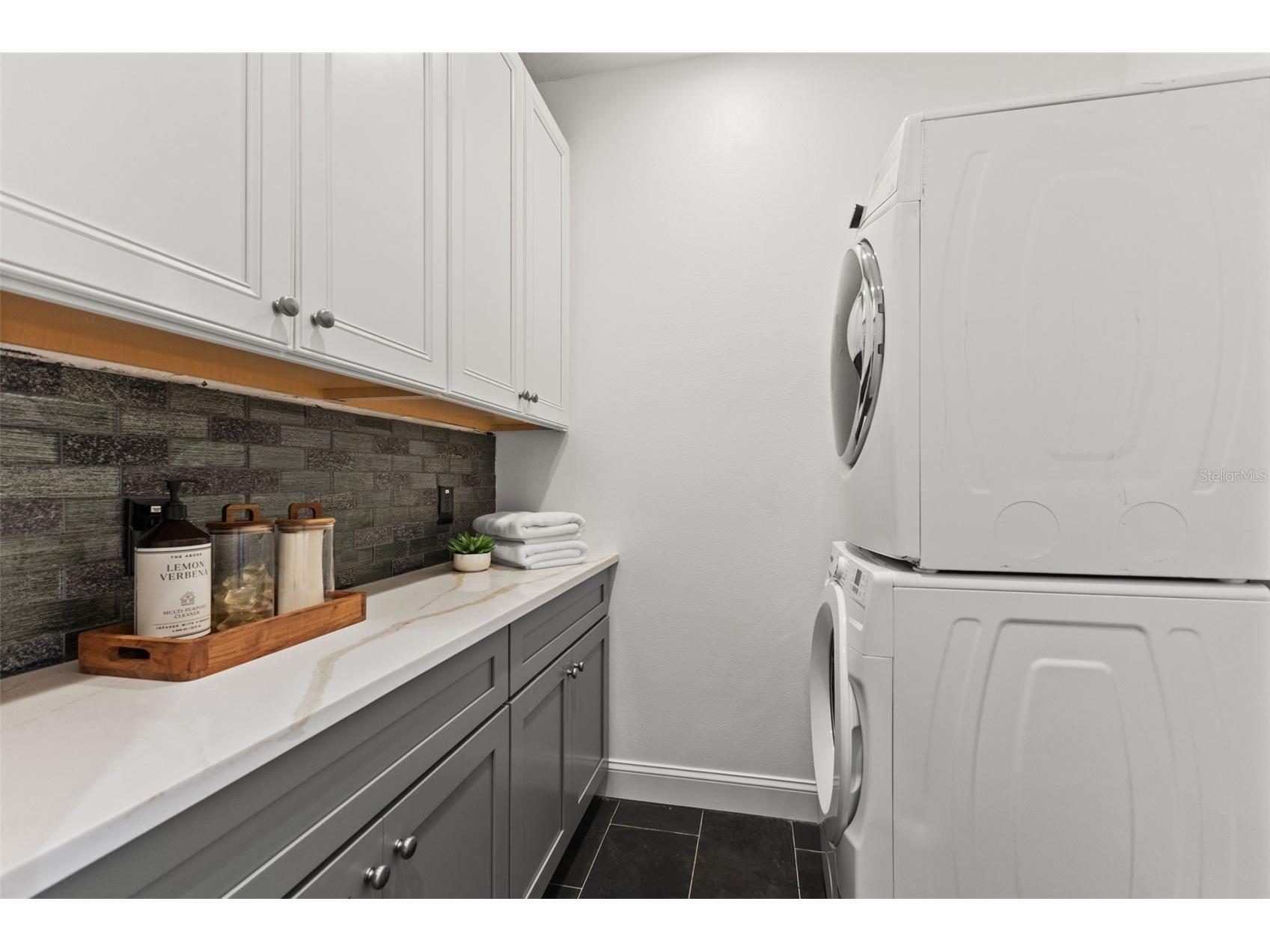 4631 W Bay Villa Avenue Tampa FL 33611 TB8508848 image24