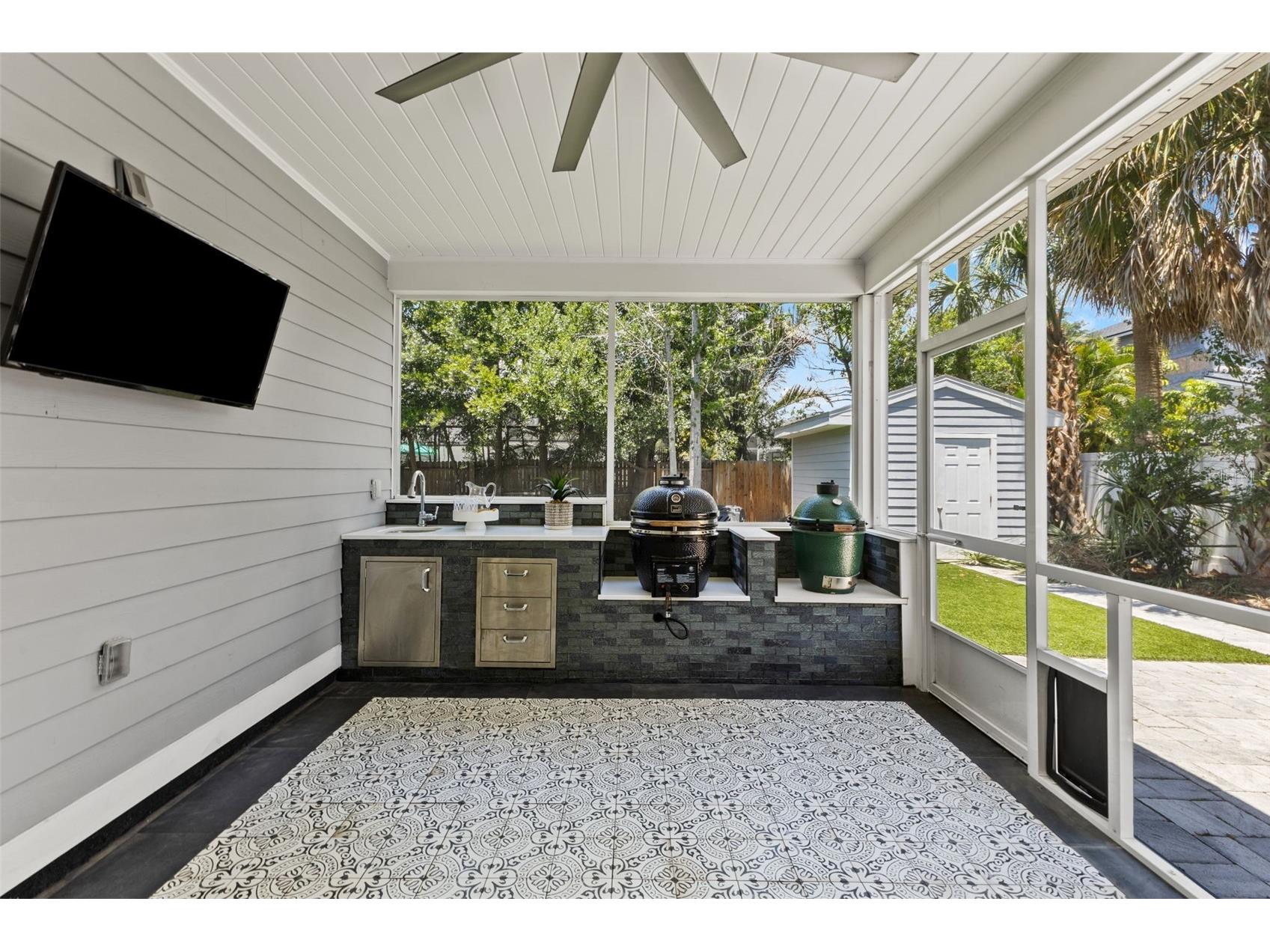 4631 W Bay Villa Avenue Tampa FL 33611 TB8508848 image33