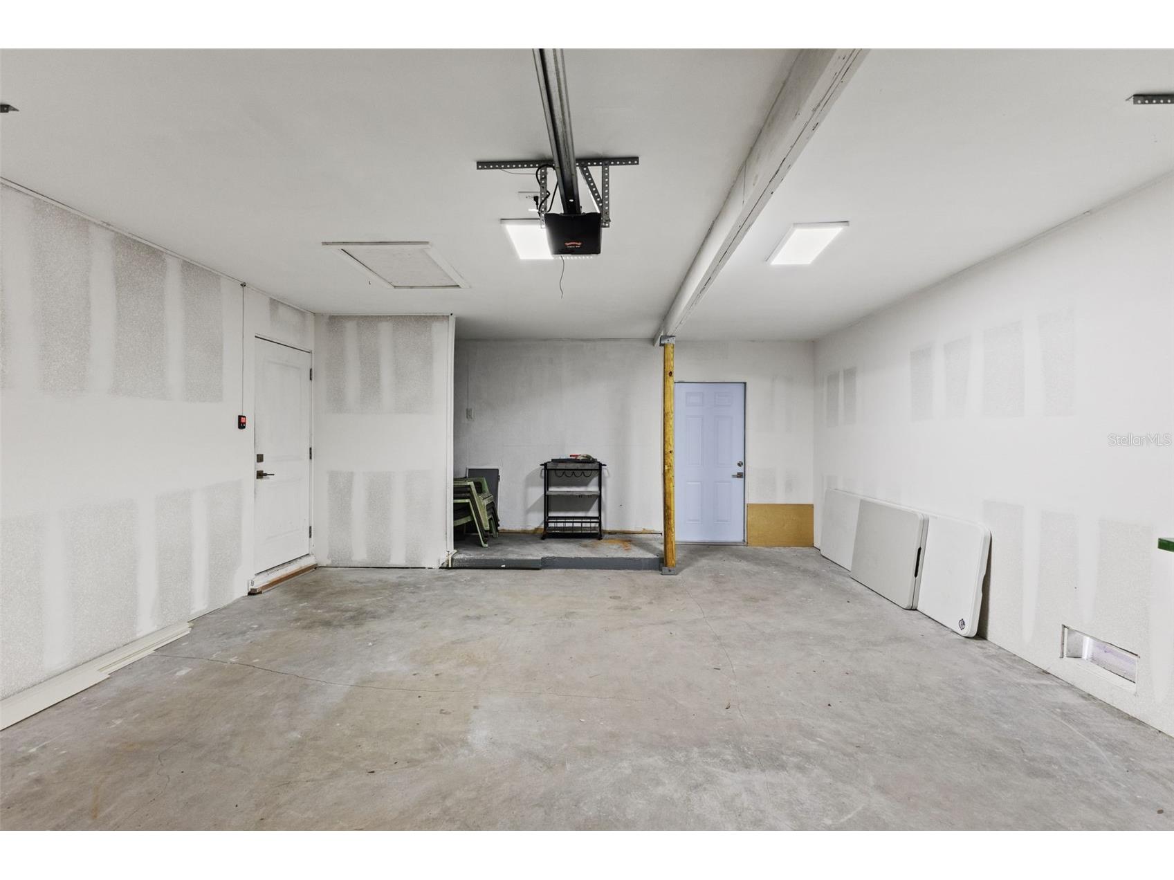 4631 W Bay Villa Avenue Tampa FL 33611 TB8508848 image40