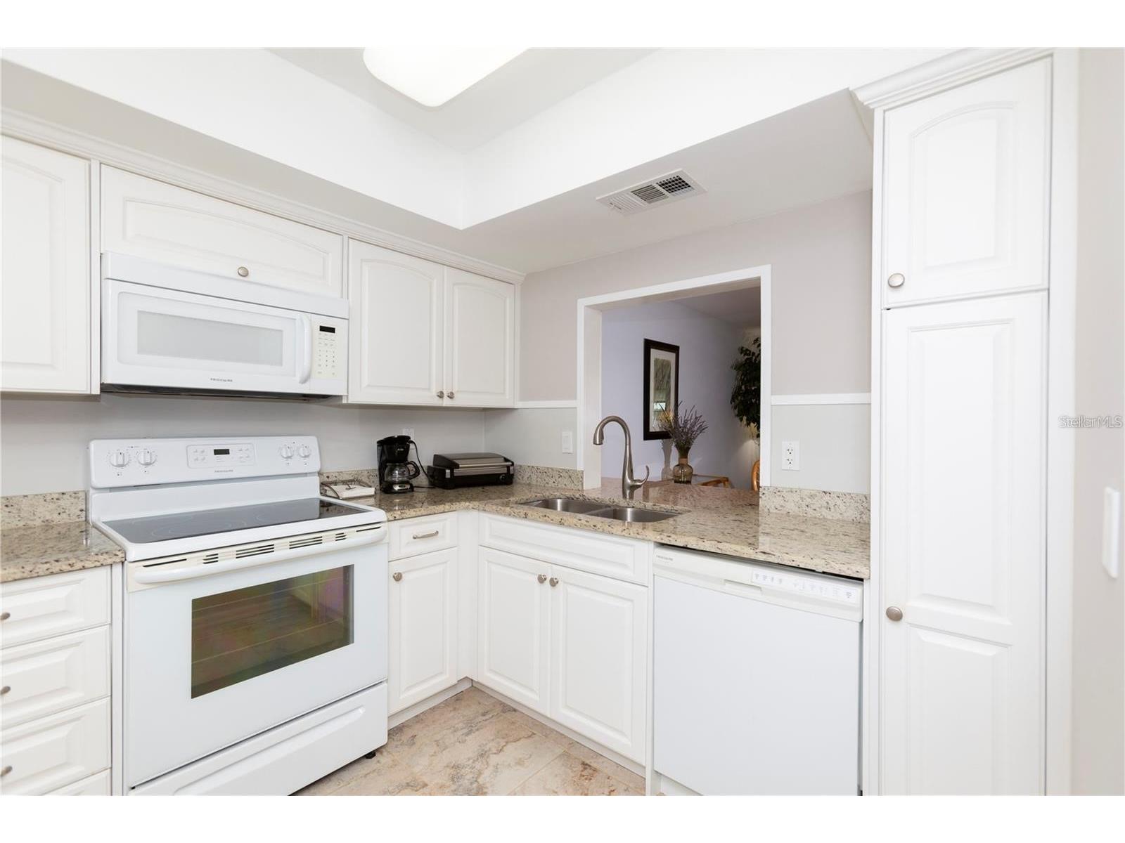 4632 Marine Parkway #201 New Port Richey FL 34652 - NORTH CHANNEL VIEW W7882445 image2