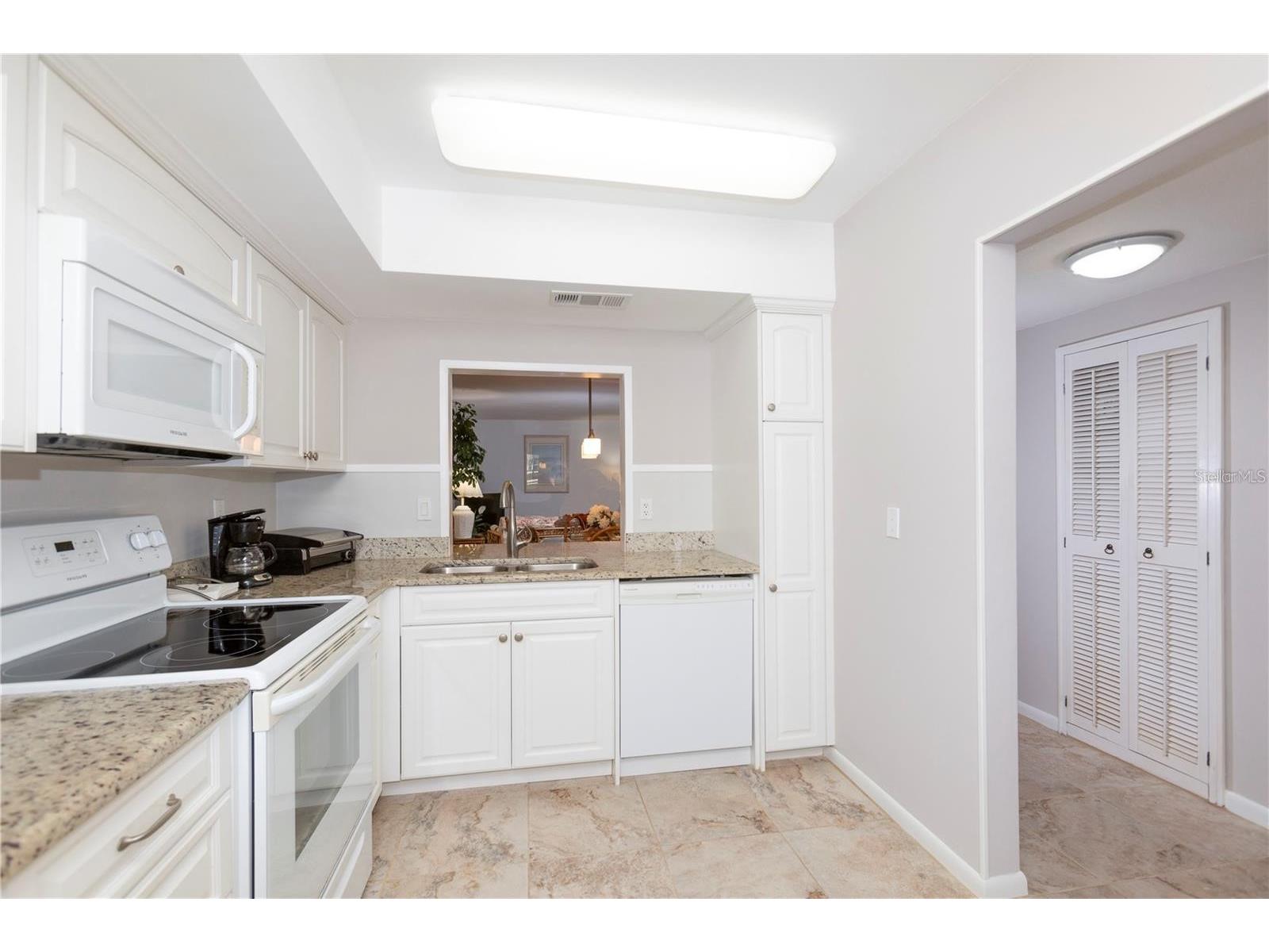4632 Marine Parkway #201 New Port Richey FL 34652 - NORTH CHANNEL VIEW W7882445 image3