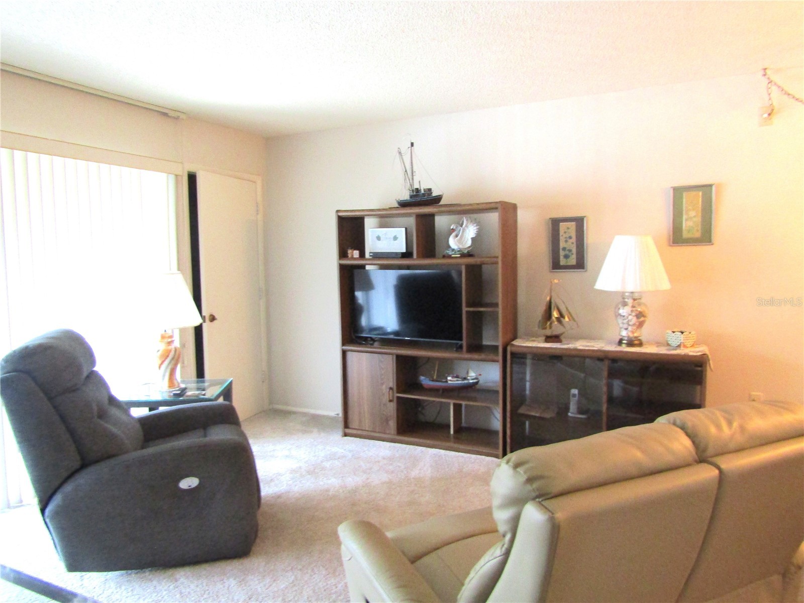 4632 Ringwood Meadow #28 Sarasota FL 34235 A4691030 image11