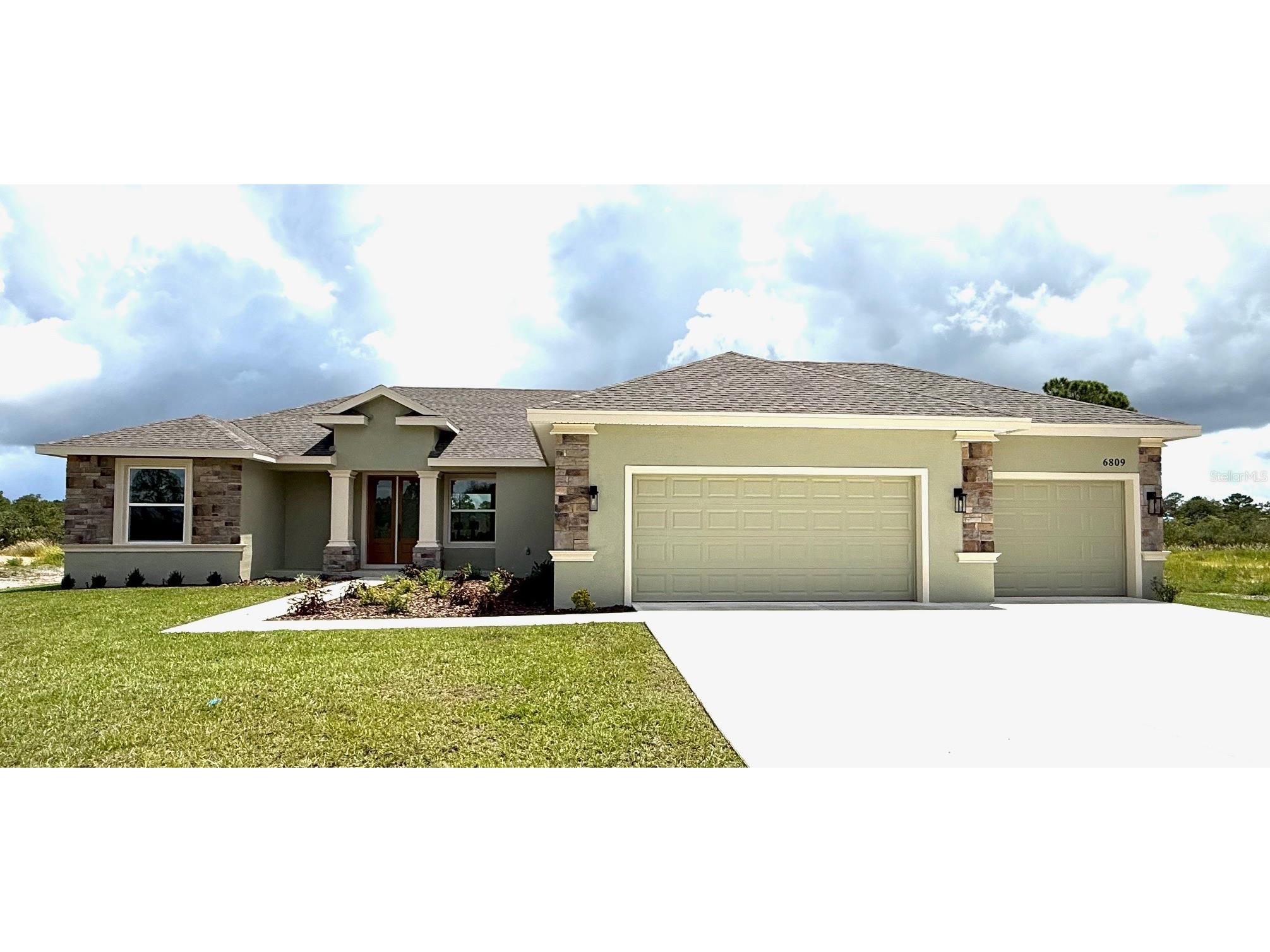 4632 San Lorenzo Drive Sebring FL 33872 P4936135 image1