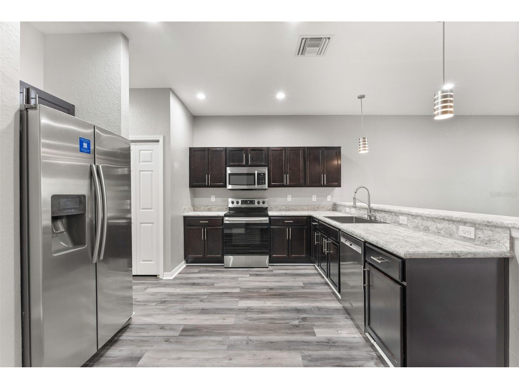 4632 Vignette Way Sarasota FL 34240 A4681427 image12