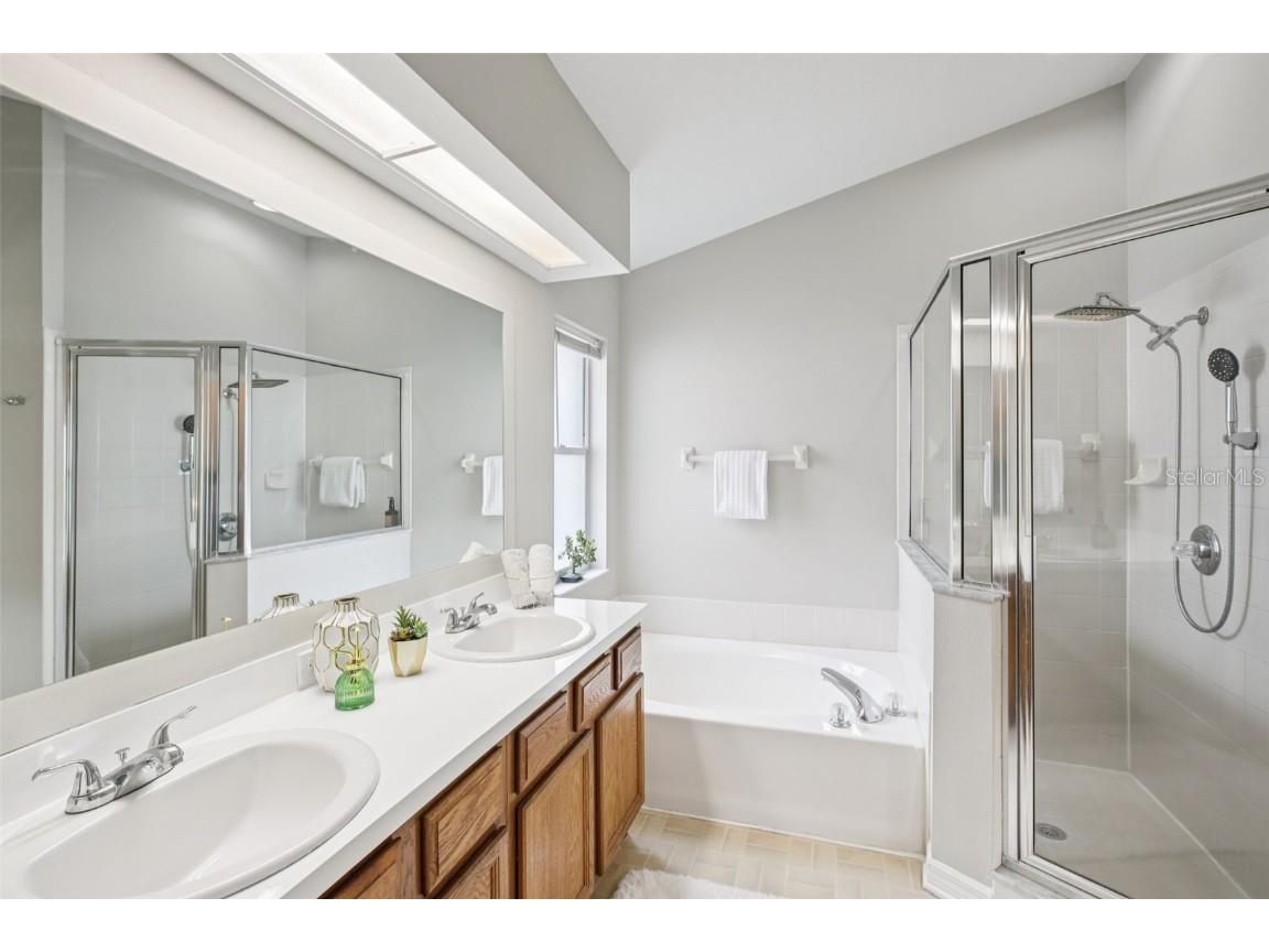 4632 Whispering Park Lane Tampa FL 33614 TB8451667 image18