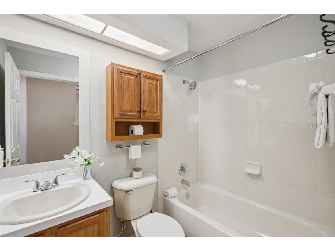 4632 Whispering Park Lane Tampa FL 33614 TB8451667 image21