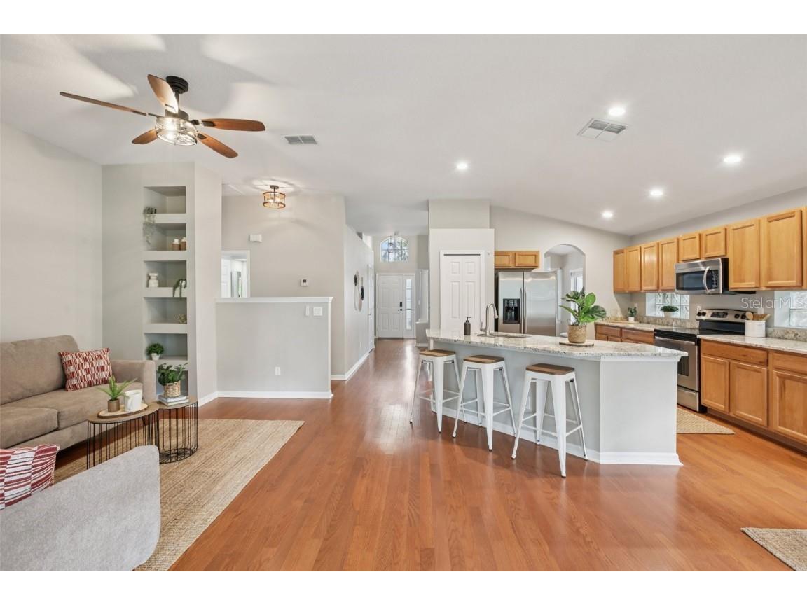 4632 Whispering Park Lane Tampa FL 33614 TB8451667 image5