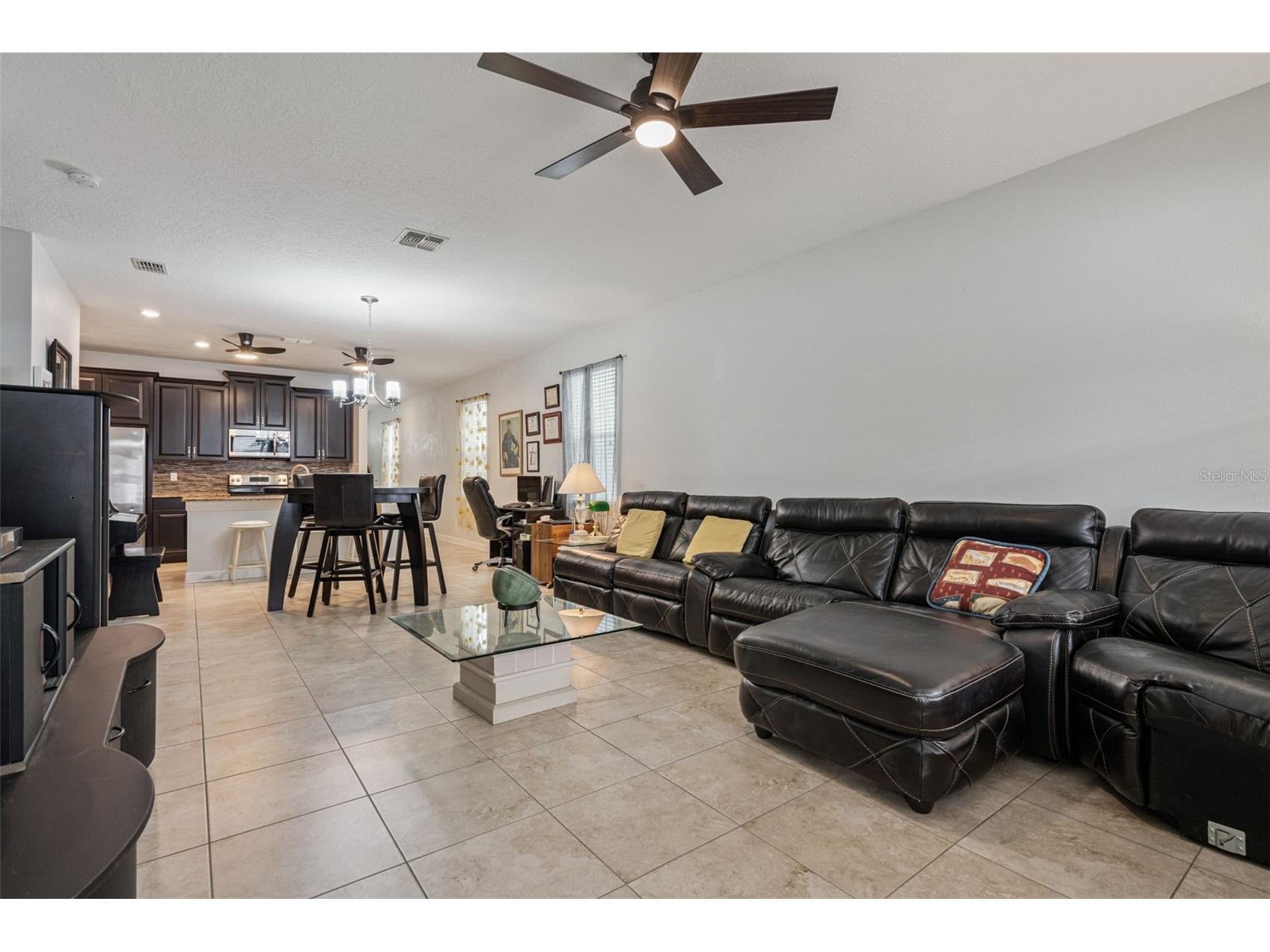 4633 Fairy Tale Circle Kissimmee FL 34746 O6387662 image7