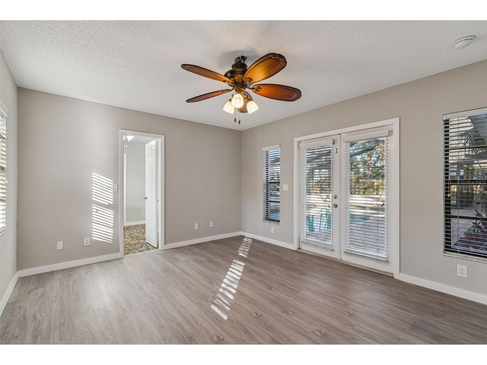 4633 W Longfellow Avenue Tampa FL 33629 TB8478456 image10