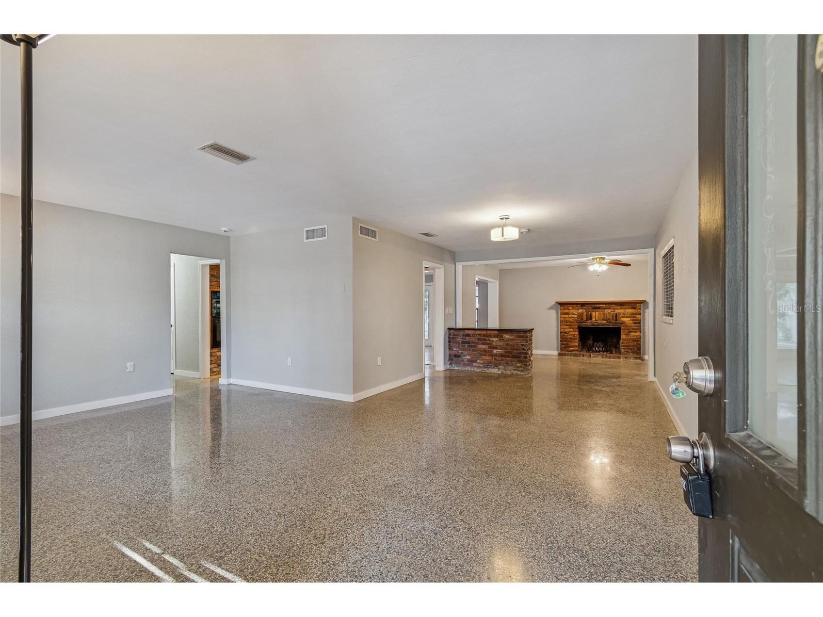 4633 W Longfellow Avenue Tampa FL 33629 TB8478456 image2