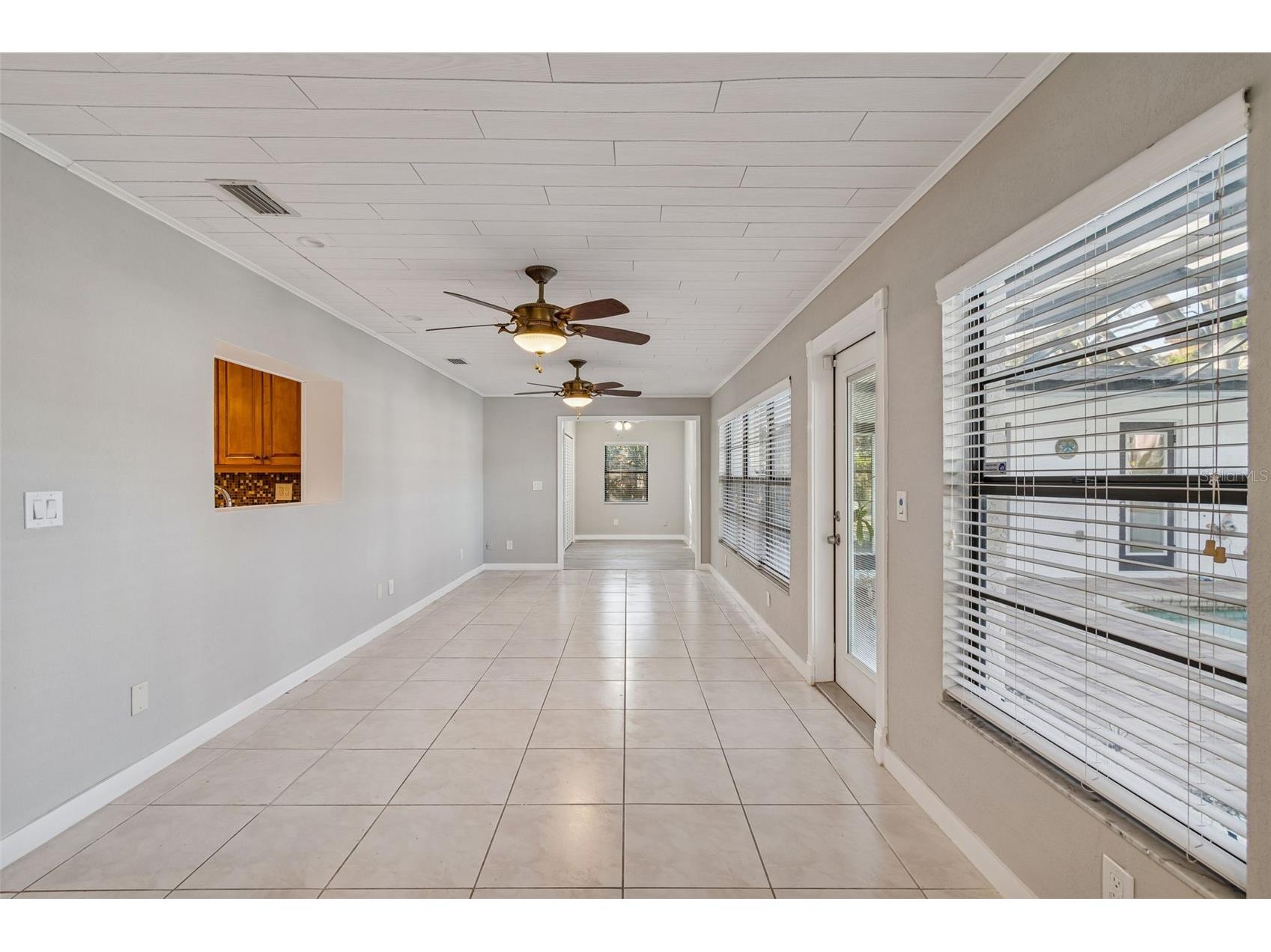 4633 W Longfellow Avenue Tampa FL 33629 TB8478456 image4