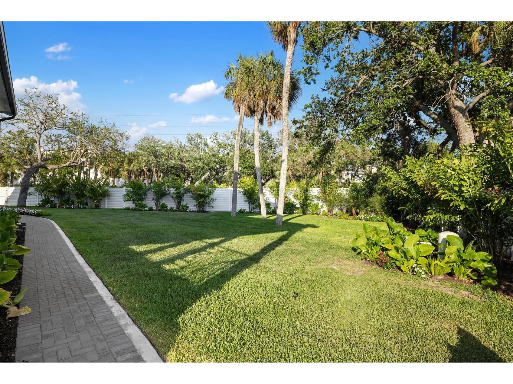4634 Higel Avenue Sarasota FL 34242 A4693756 image21