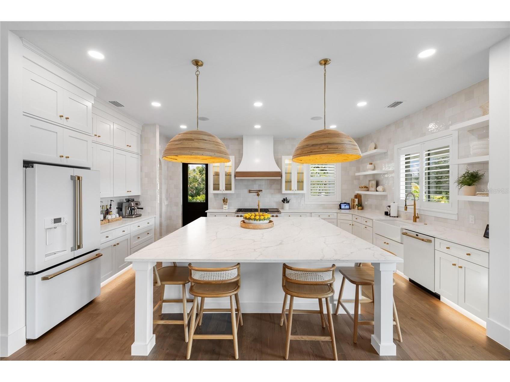 4634 Higel Avenue Sarasota FL 34242 A4693756 image41