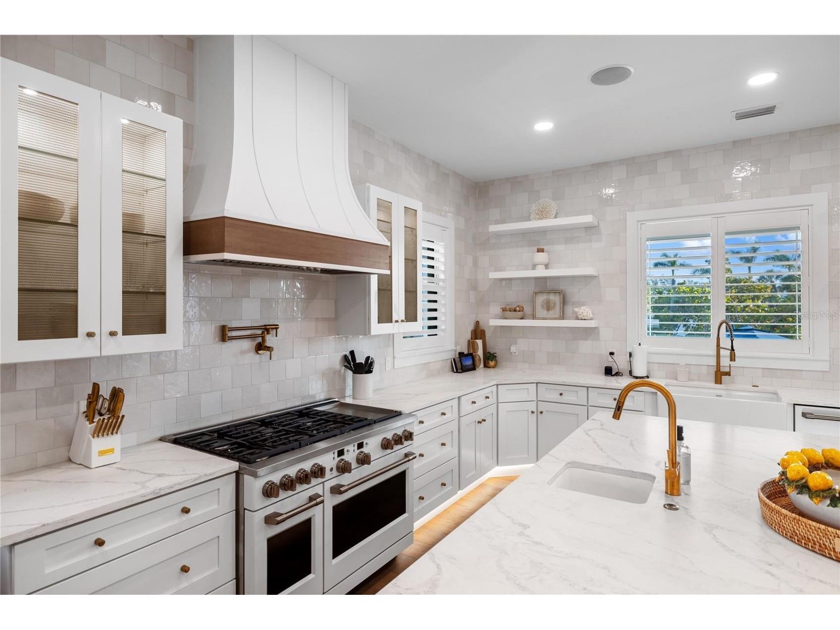 4634 Higel Avenue Sarasota FL 34242 A4693756 image44