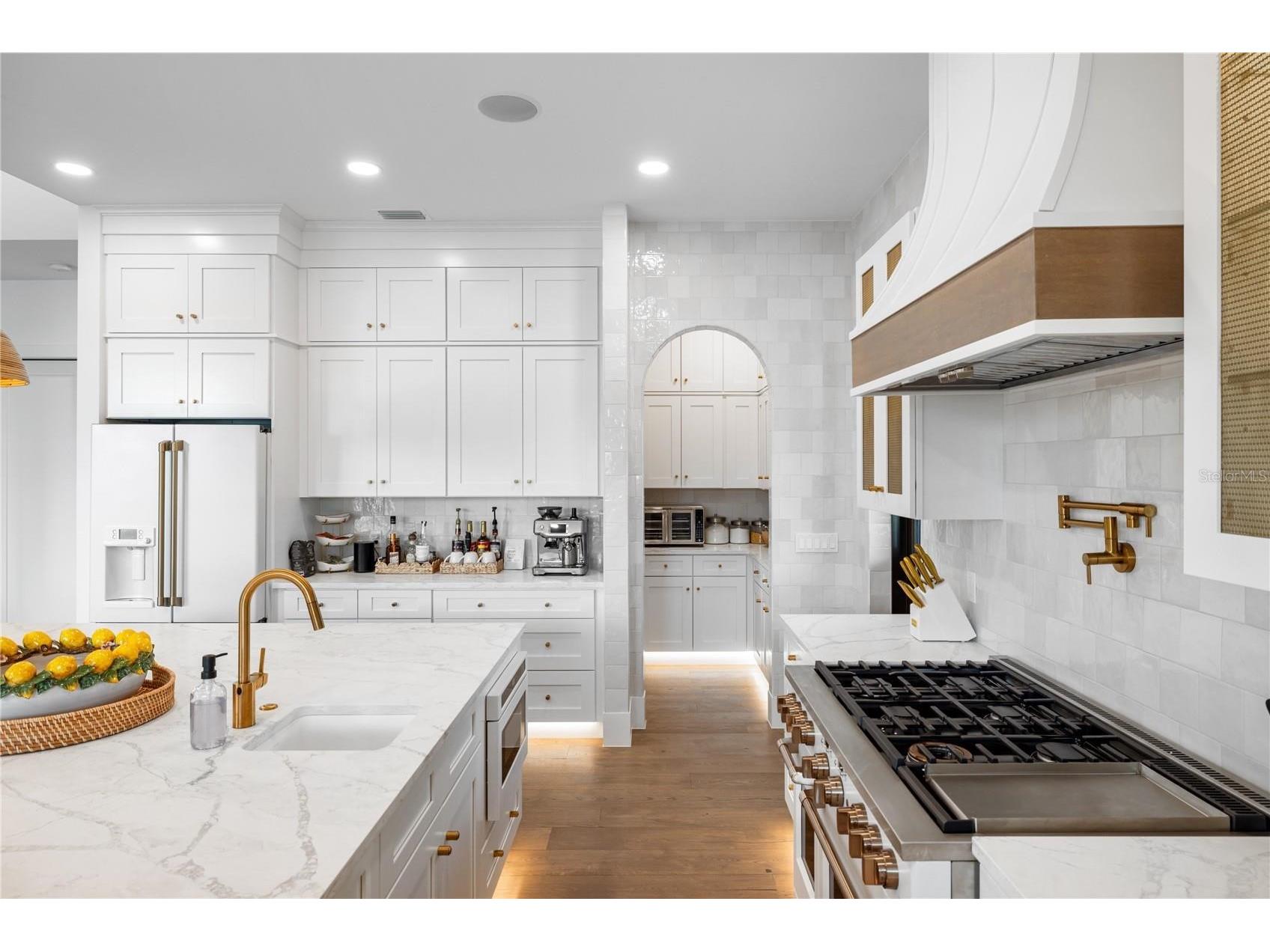 4634 Higel Avenue Sarasota FL 34242 A4693756 image45