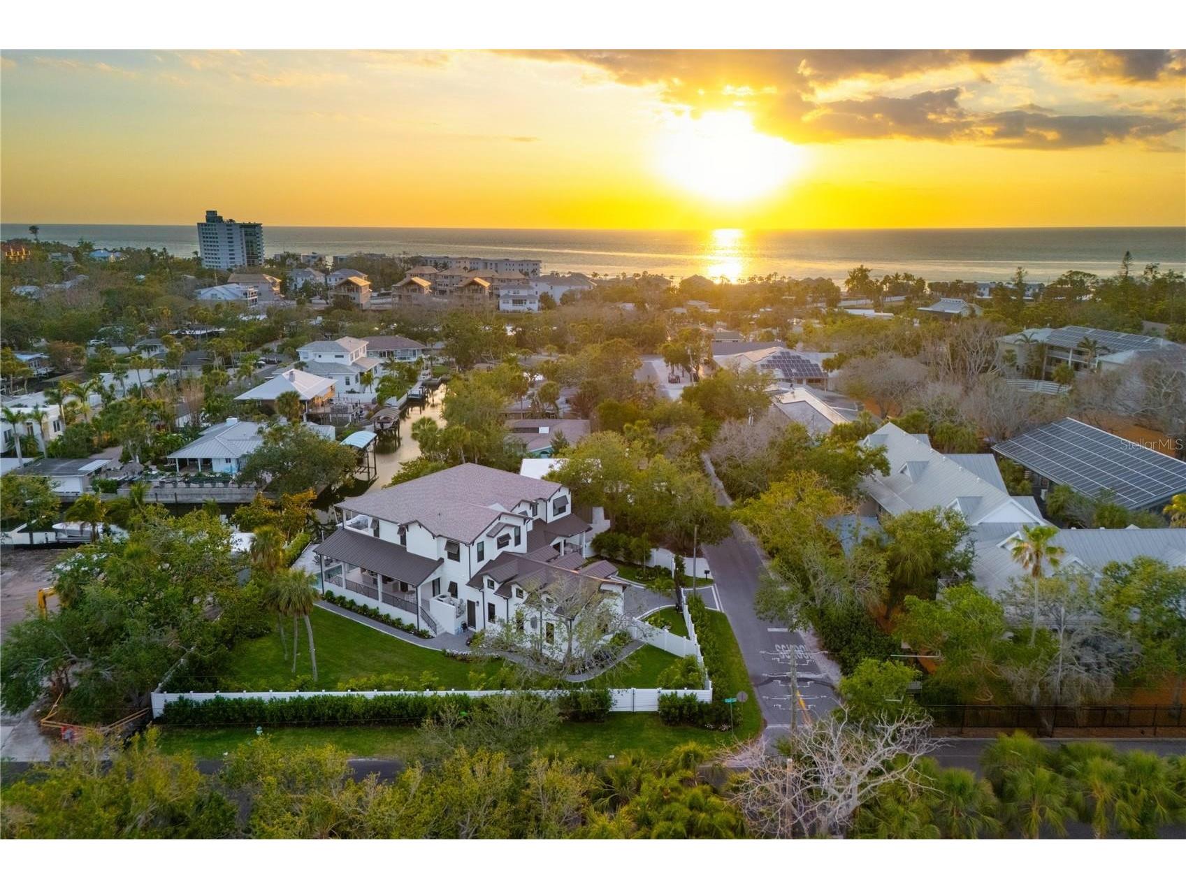 4634 Higel Avenue Sarasota FL 34242 A4693756 image5