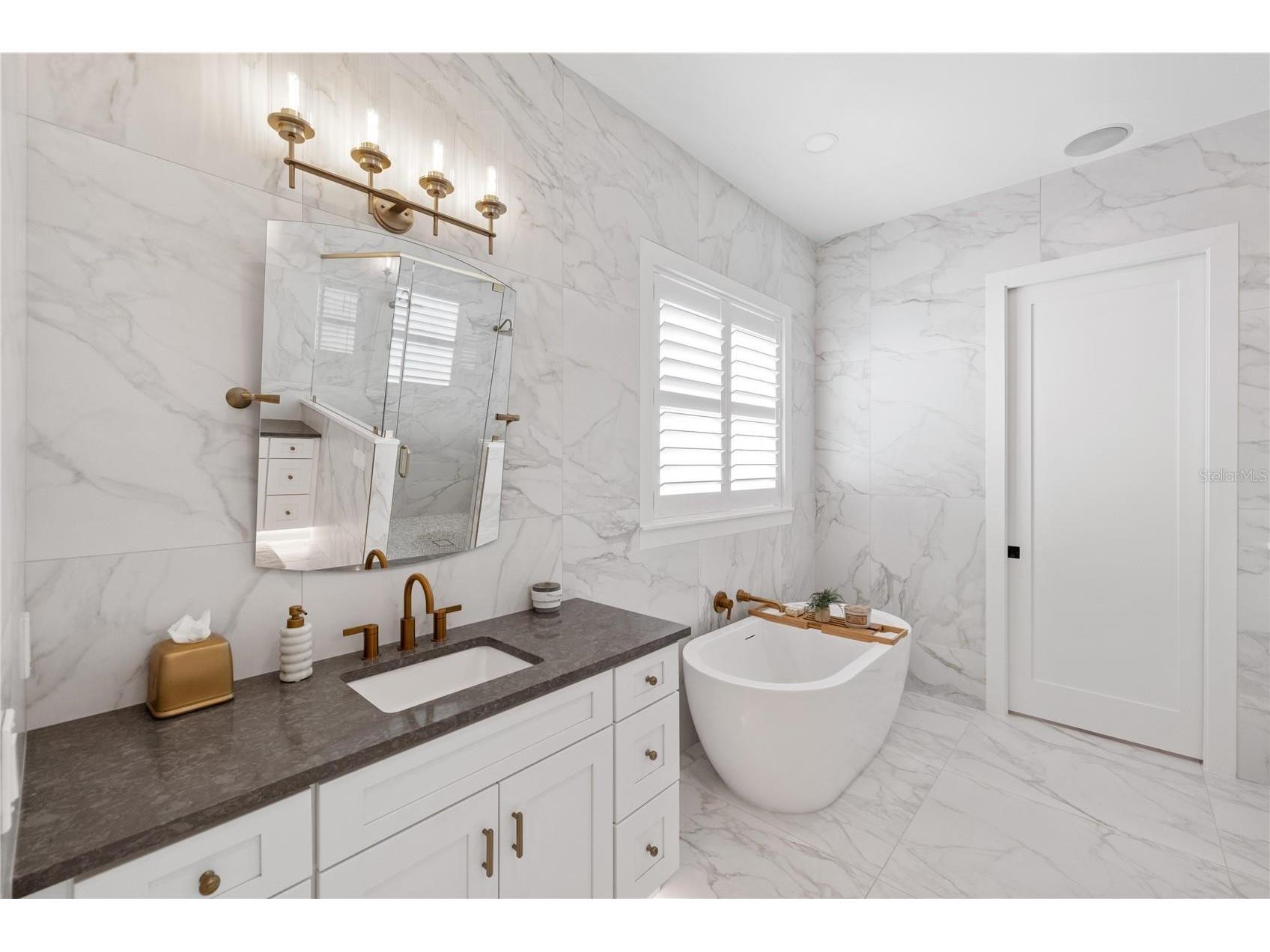 4634 Higel Avenue Sarasota FL 34242 A4693756 image54