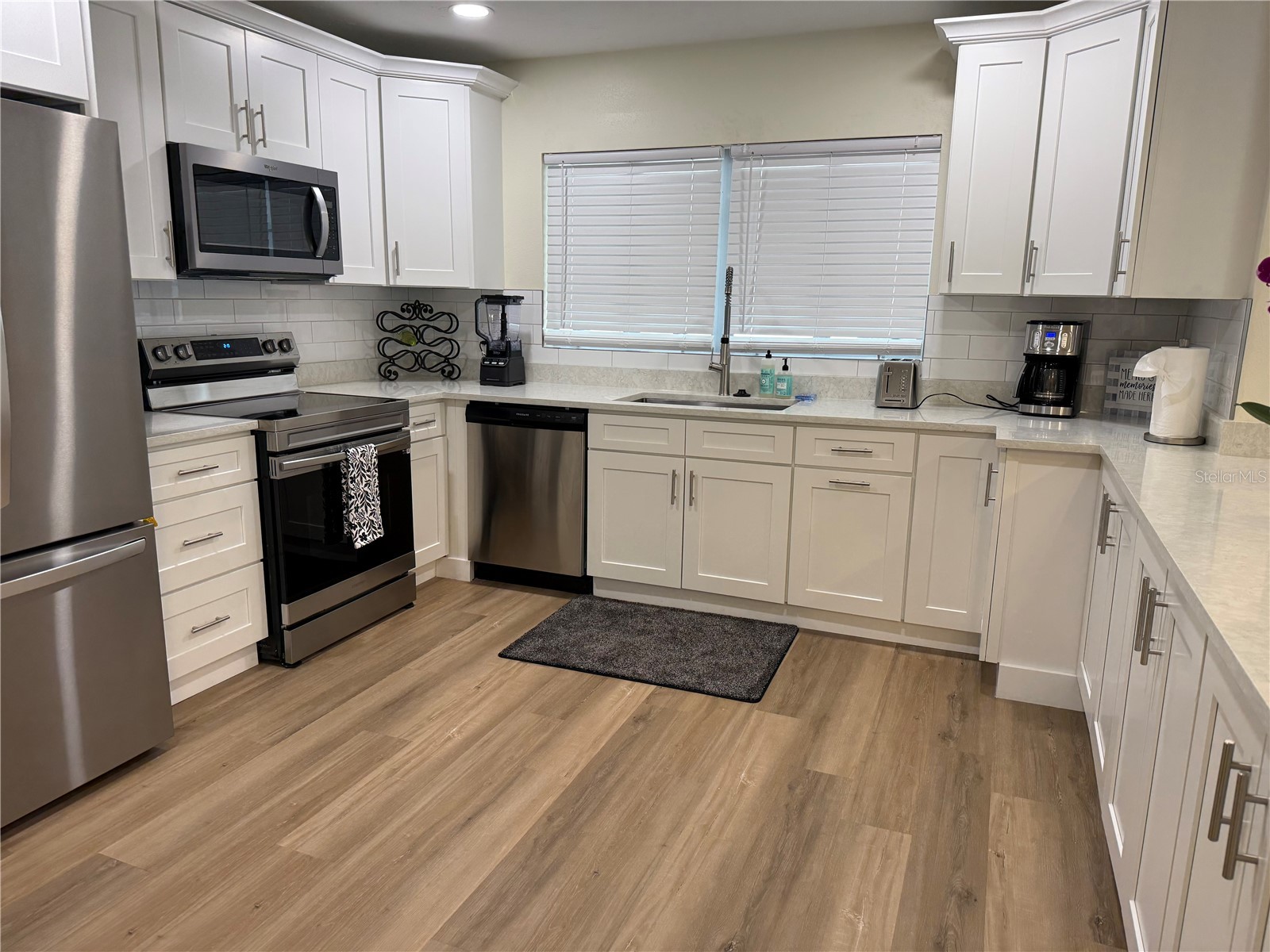 4634 Mcintosh Road Sarasota FL 34233 A4654417 image6