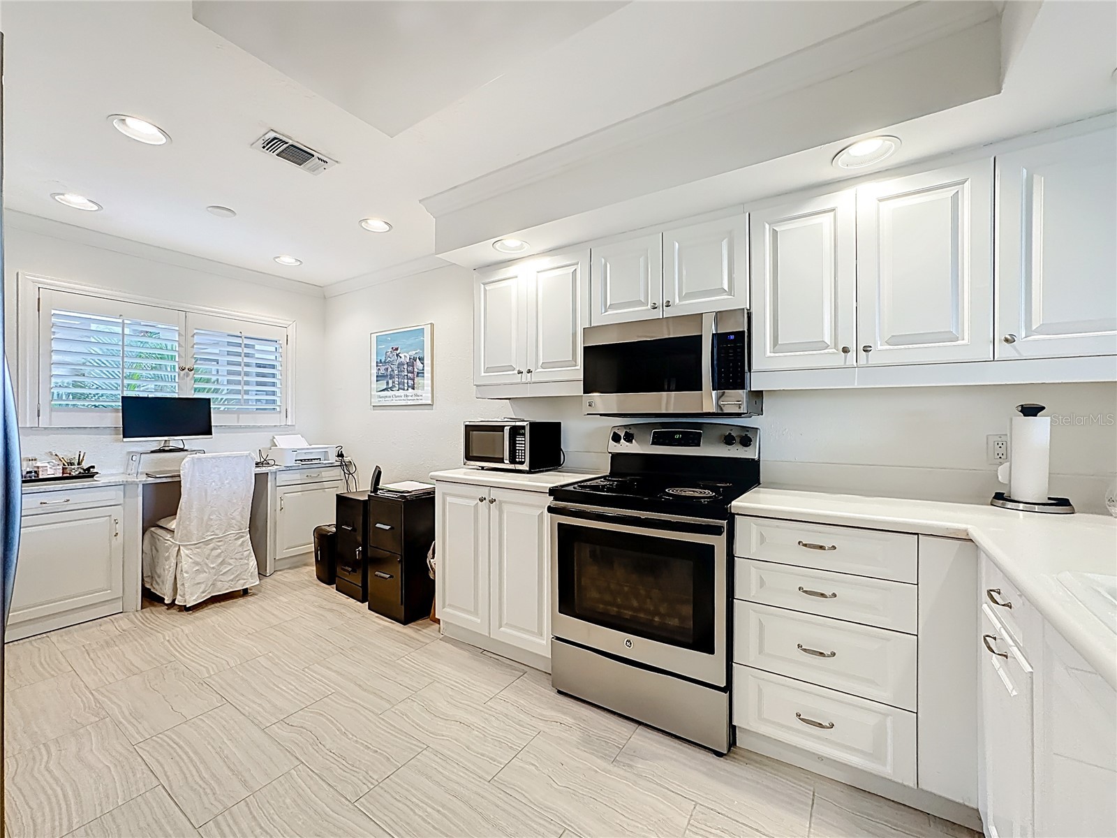 4634 Mirada Way #28 Sarasota FL 34238 A4689245 image7