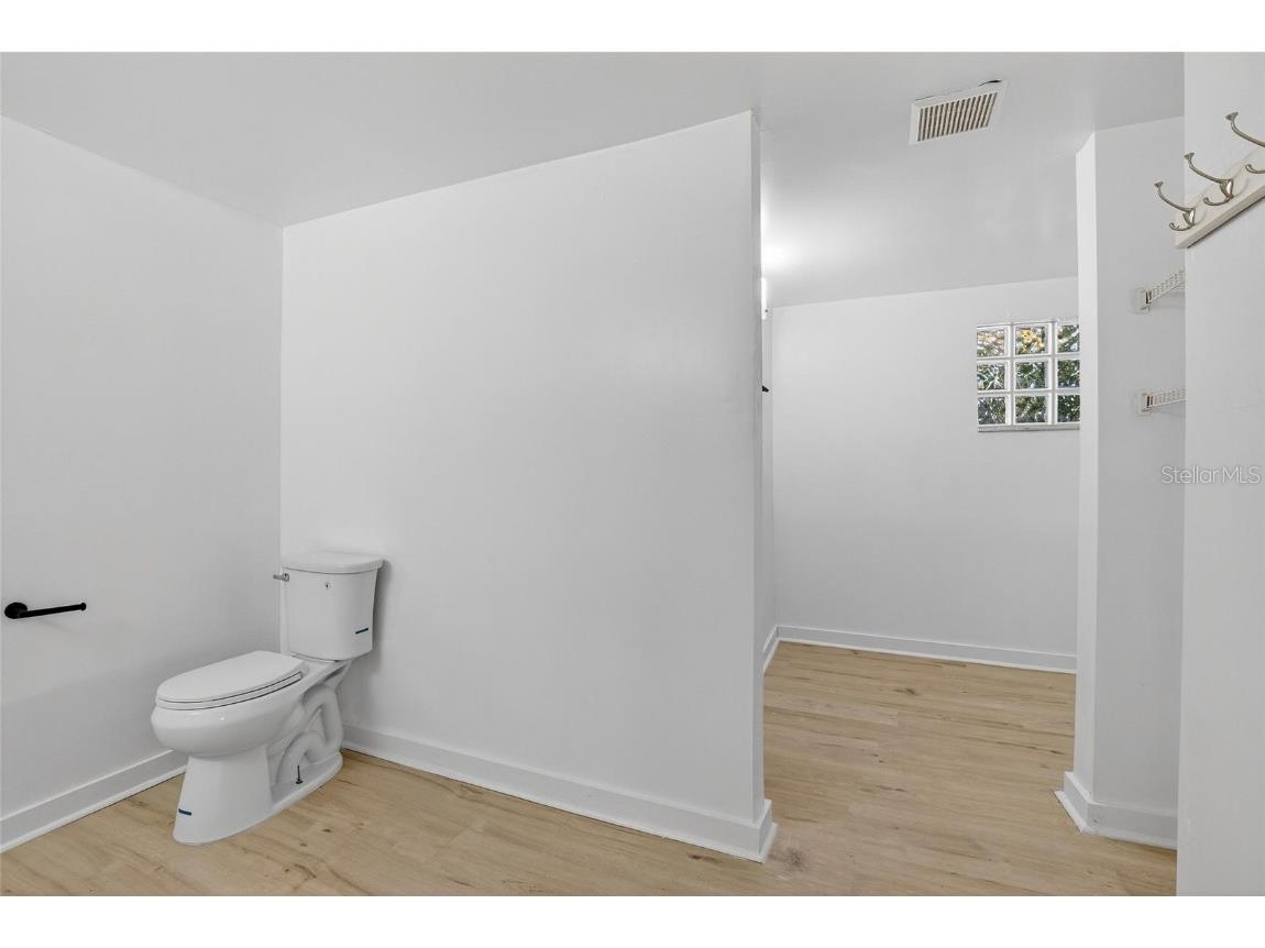 4634 W Sunset Boulevard Tampa FL 33629 TB8449548 image12