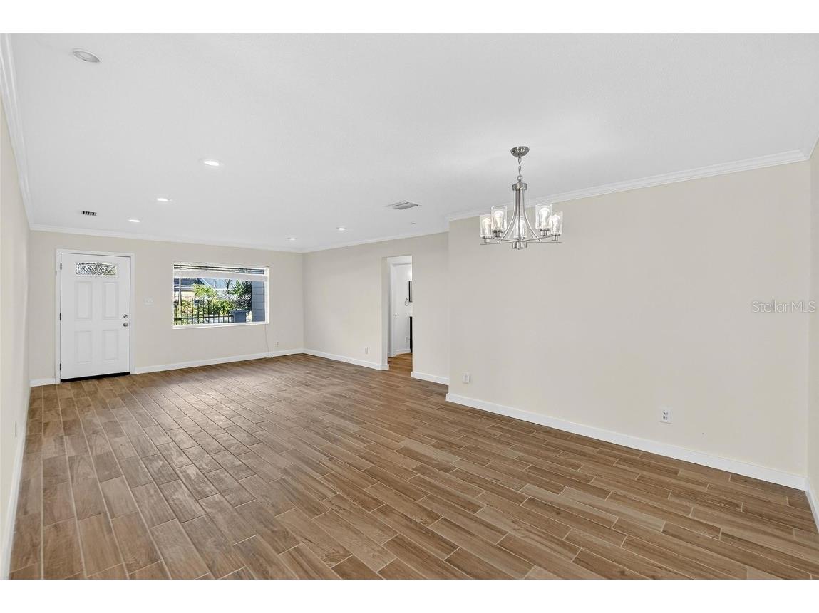 4634 W Sunset Boulevard Tampa FL 33629 TB8449548 image8