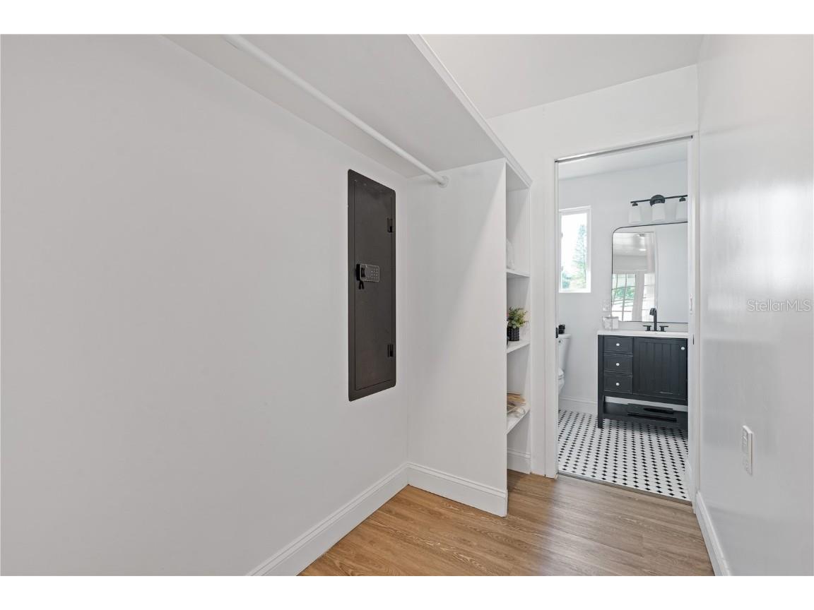 4635 22nd Avenue N Saint Petersburg FL 33713 TB8455447 image11