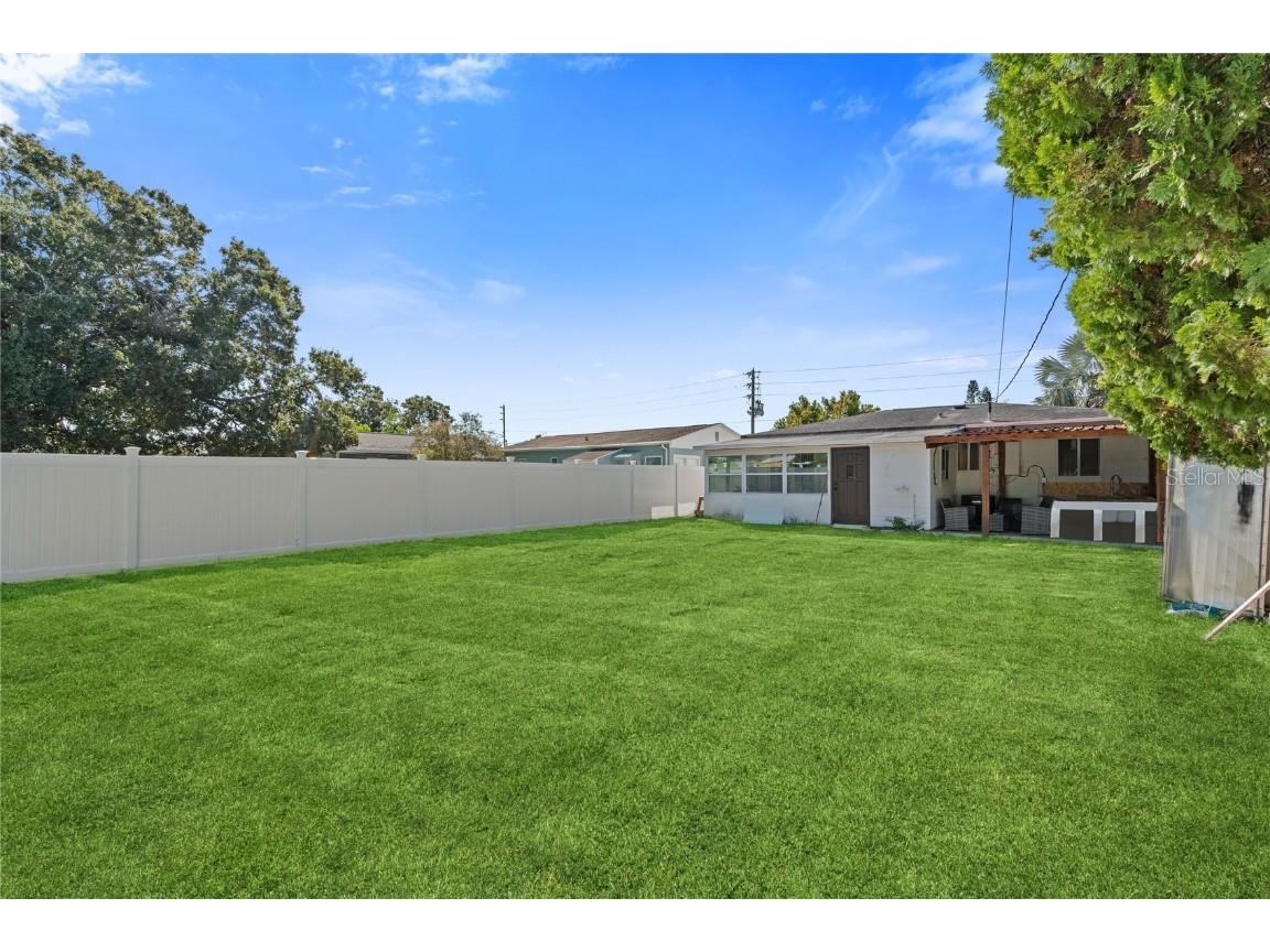 4635 22nd Avenue N Saint Petersburg FL 33713 TB8455447 image21