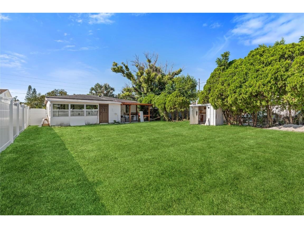 4635 22nd Avenue N Saint Petersburg FL 33713 TB8455447 image22