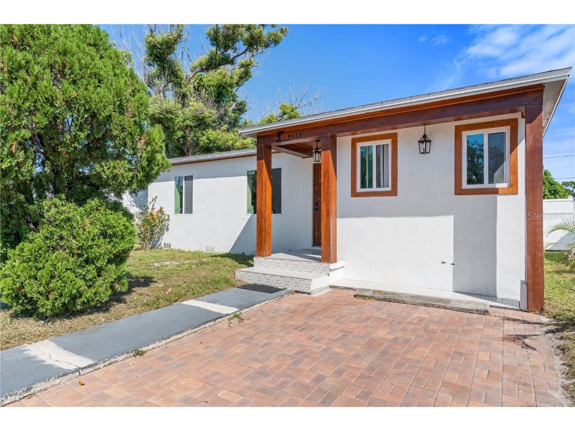 4635 22nd Avenue N Saint Petersburg FL 33713 TB8455447 image26