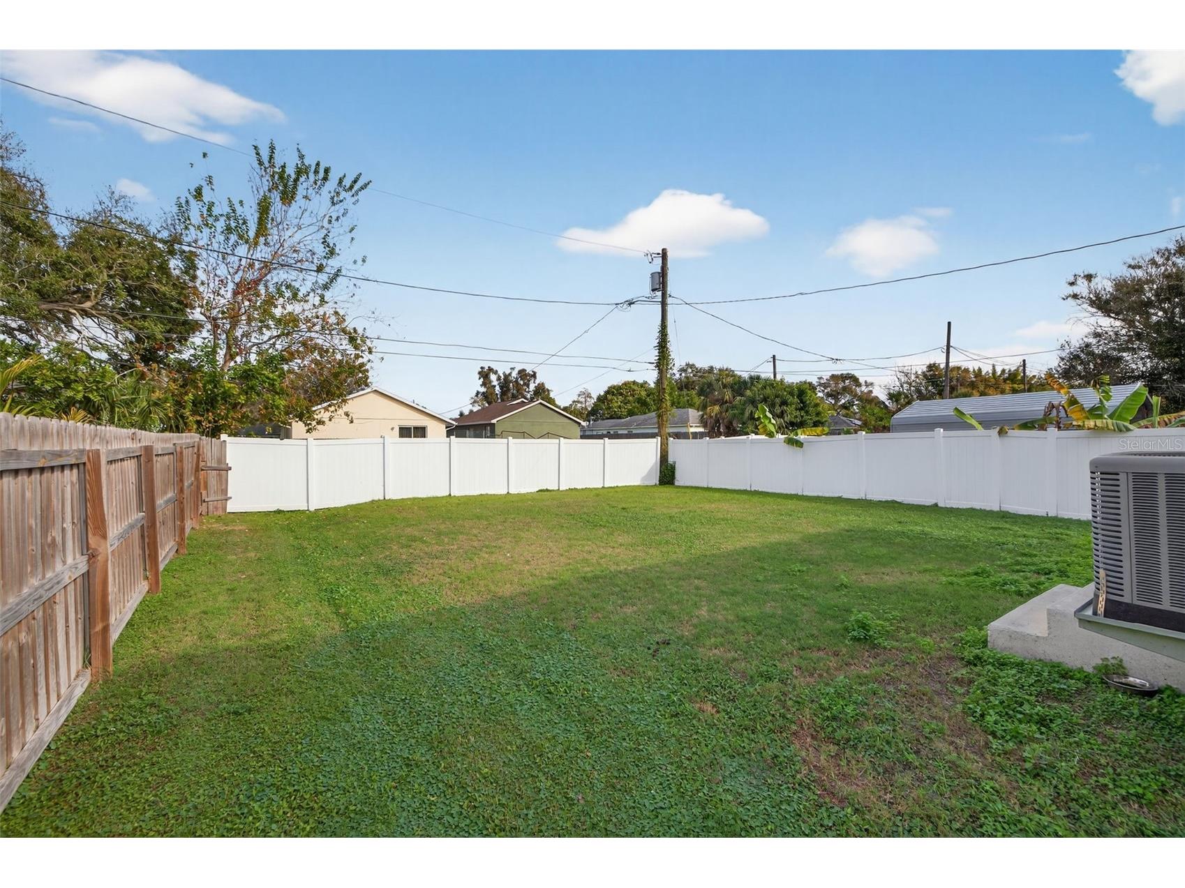 4635 6th Avenue S Saint Petersburg FL 33711 TB8464823 image22