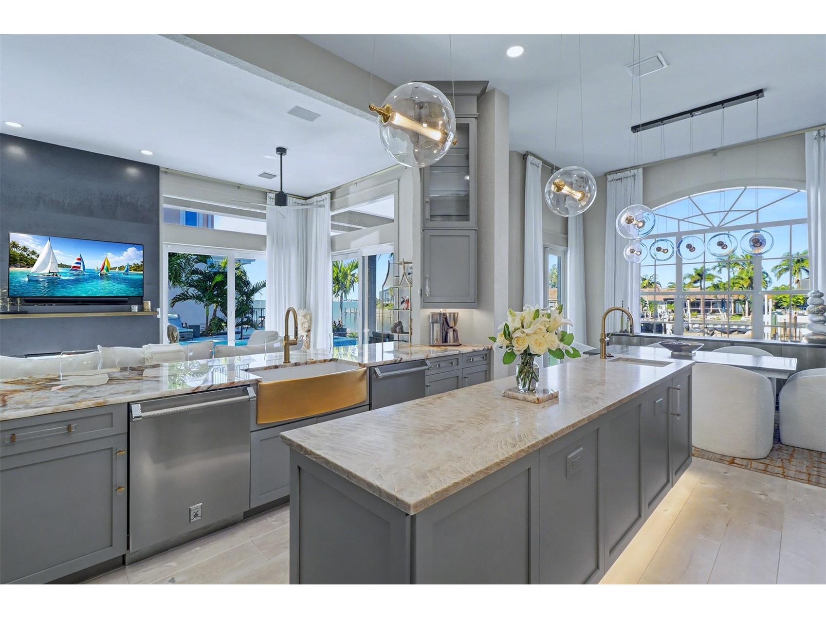 4635 Dolphin Cay Lane S Saint Petersburg FL 33711 - BOCA CIEGA BAY TB8467613 image13
