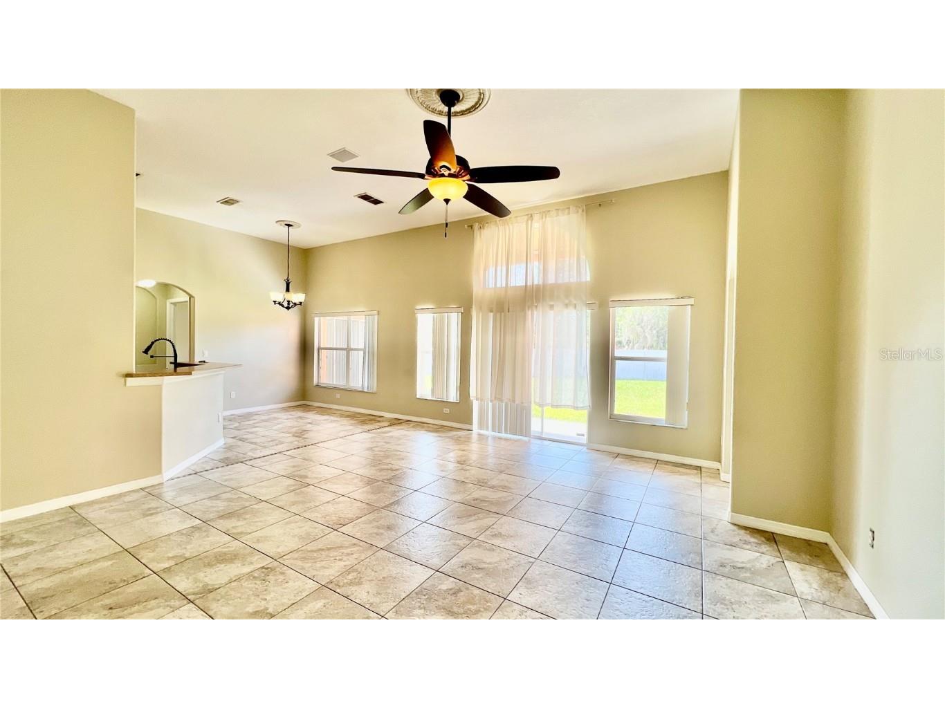4635 Huron Bay Circle Kissimmee FL 34759 S5134324 image11