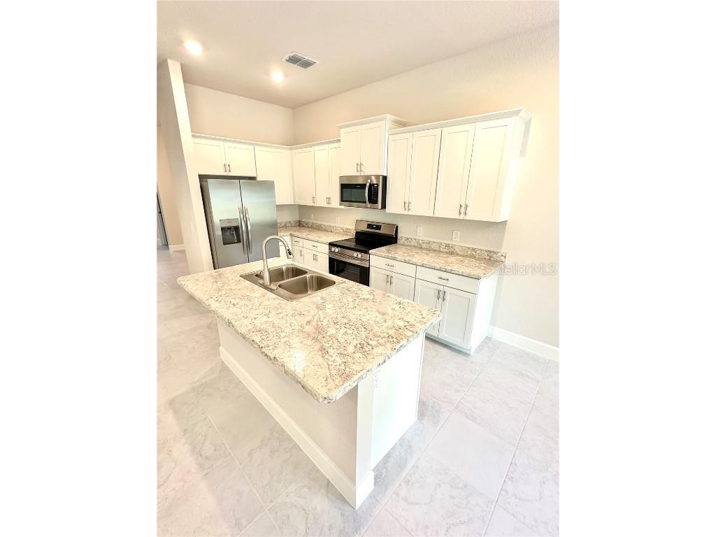 4635 NE 32nd Place Ocala FL 34470 OM713982 image6