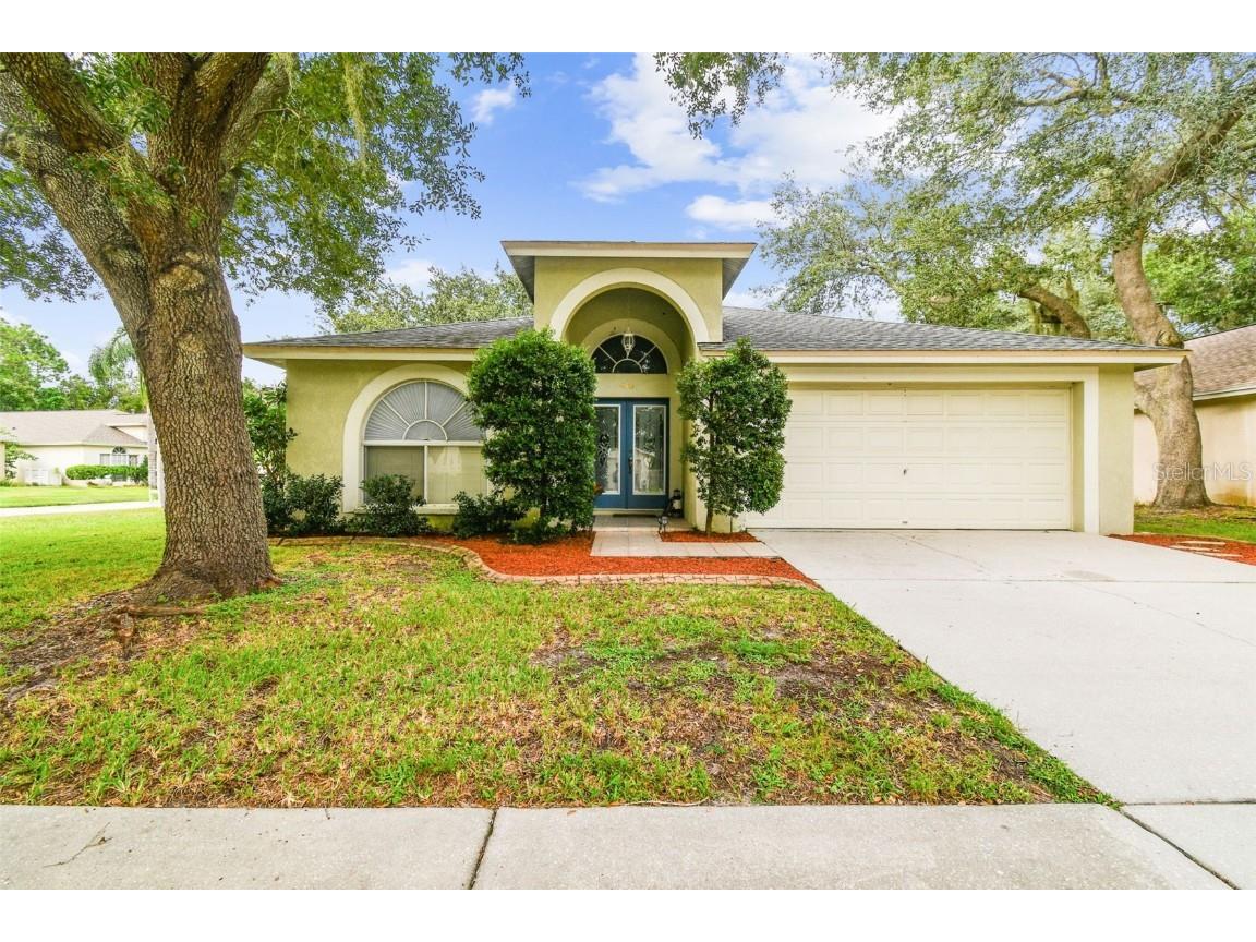 4635 Preston Woods Drive Valrico FL 33596 T3475059 image1