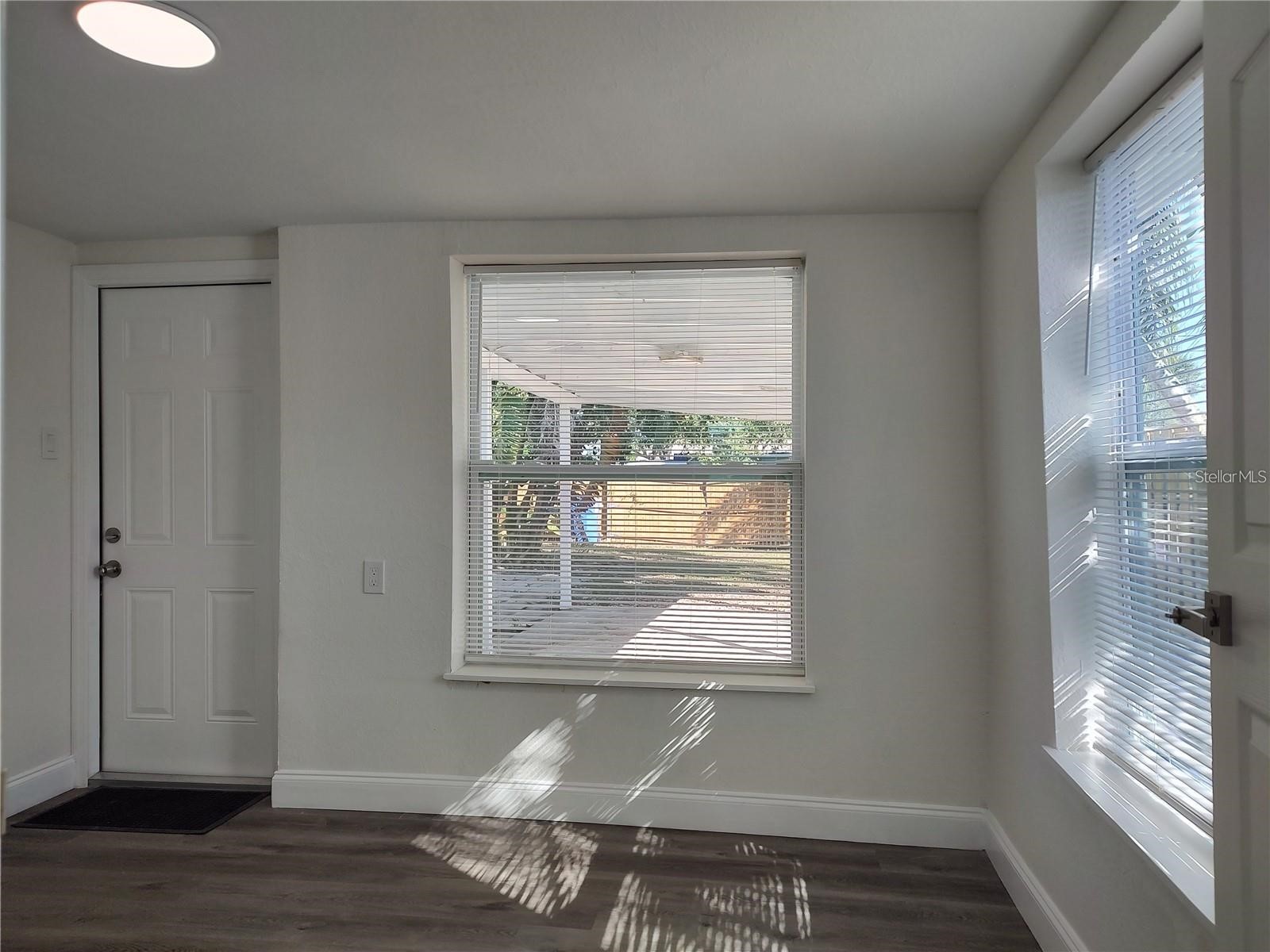 4637 12th Avenue N Saint Petersburg FL 33713 TB8518689 image12