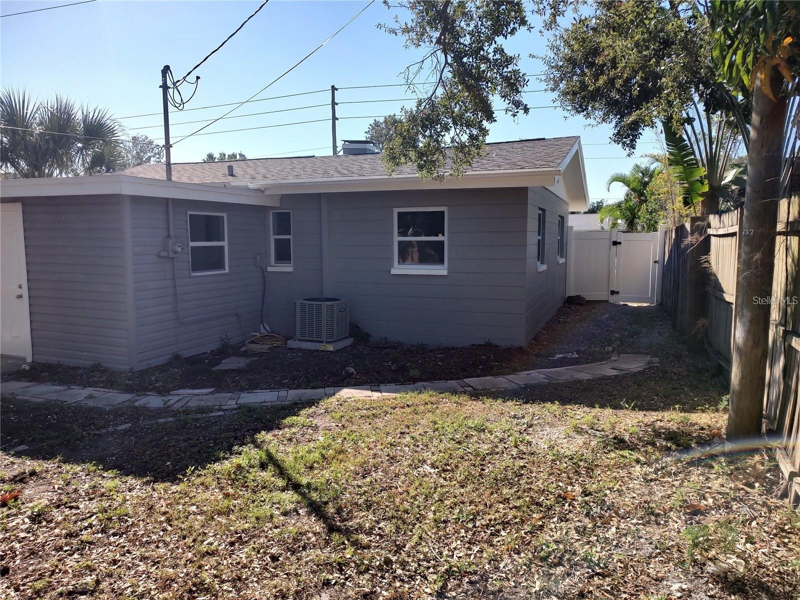 4637 12th Avenue N Saint Petersburg FL 33713 TB8518689 image21