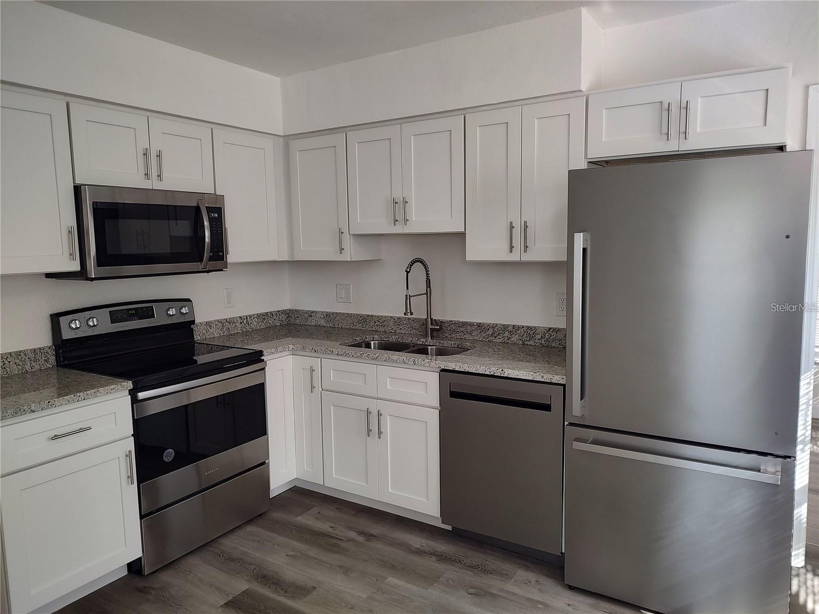 4637 12th Avenue N Saint Petersburg FL 33713 TB8518689 image4