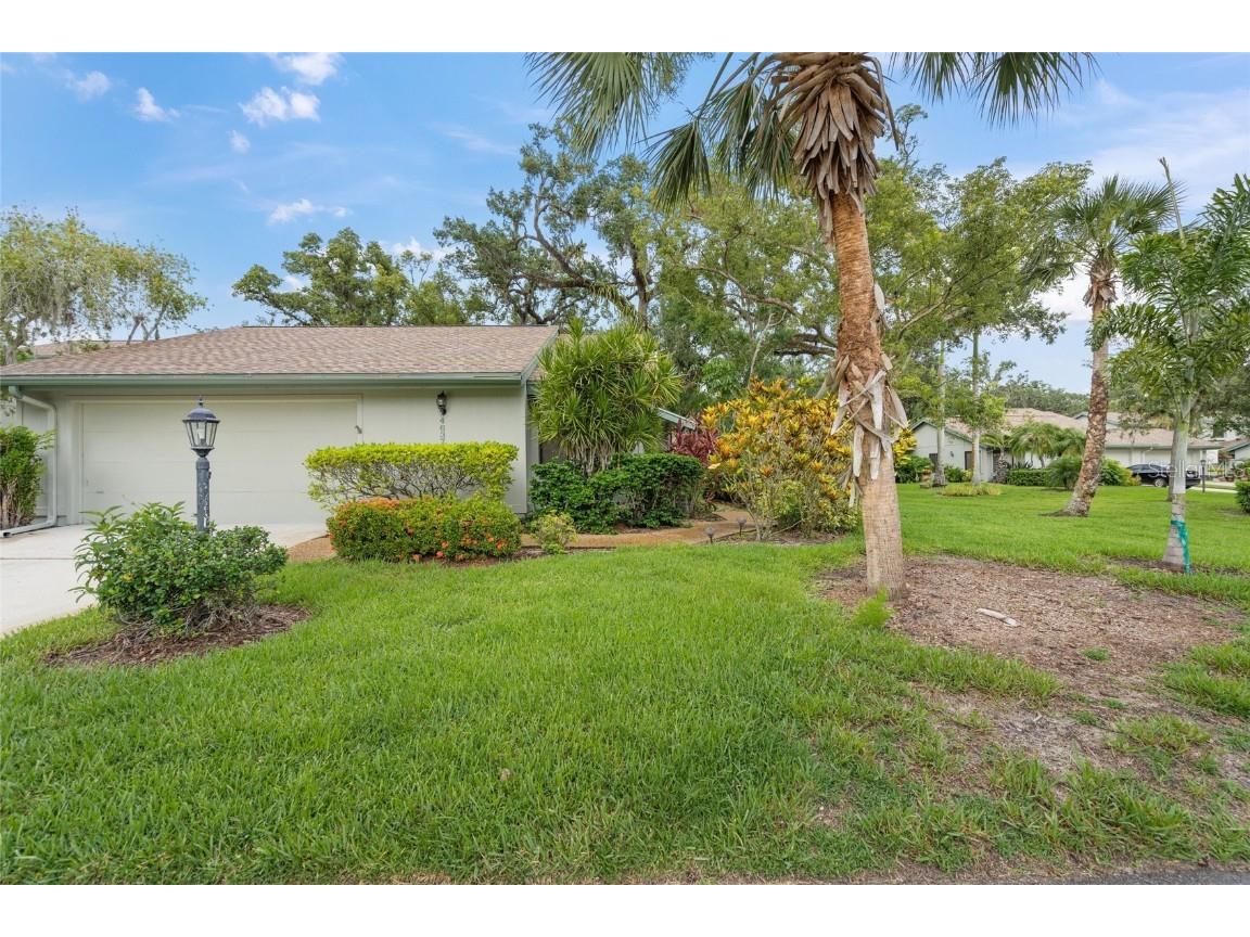 4637 Willow Wood Circle #44 Sarasota FL 34241 A4655394 image1