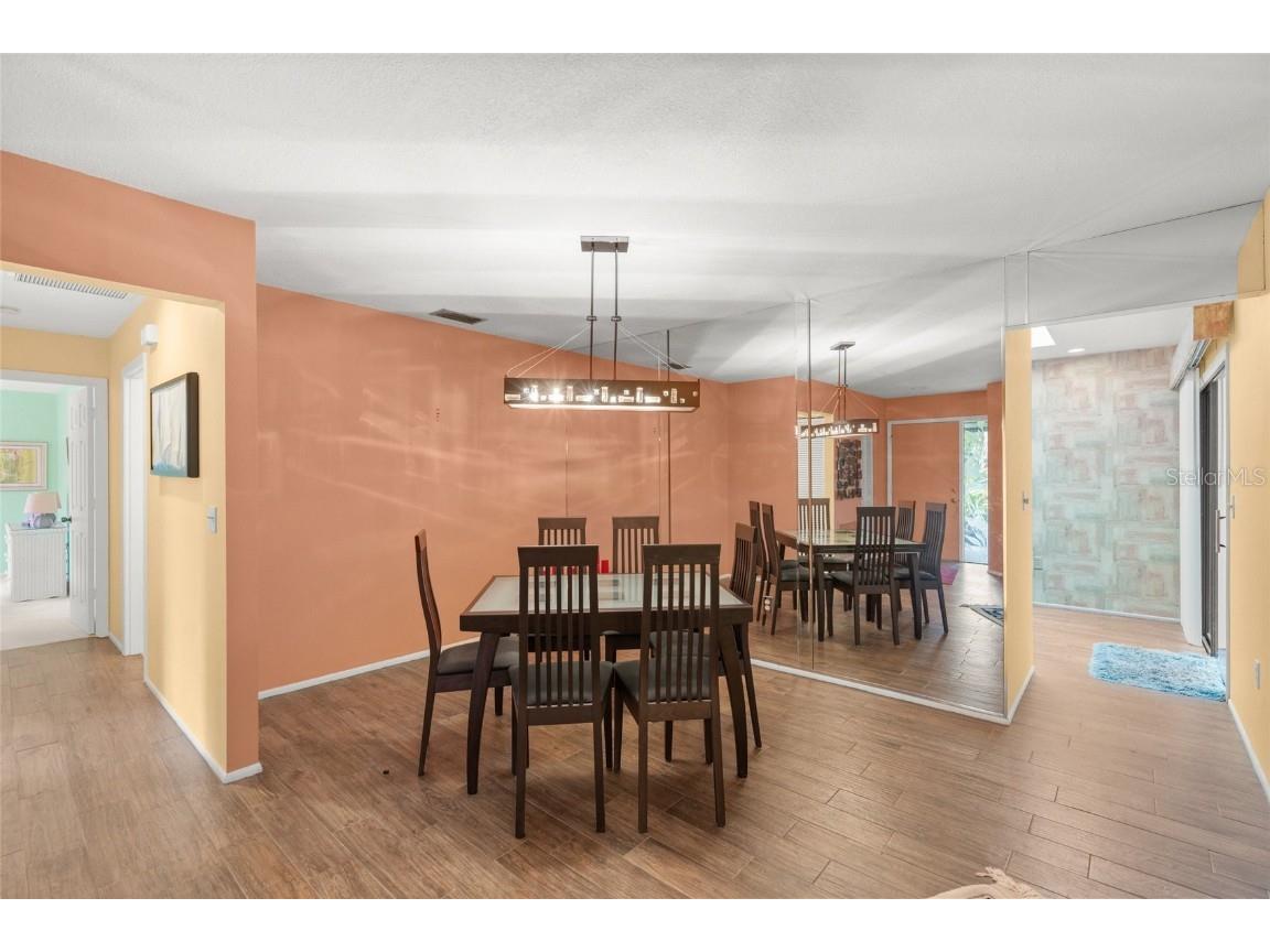 4637 Willow Wood Circle #44 Sarasota FL 34241 A4655394 image4