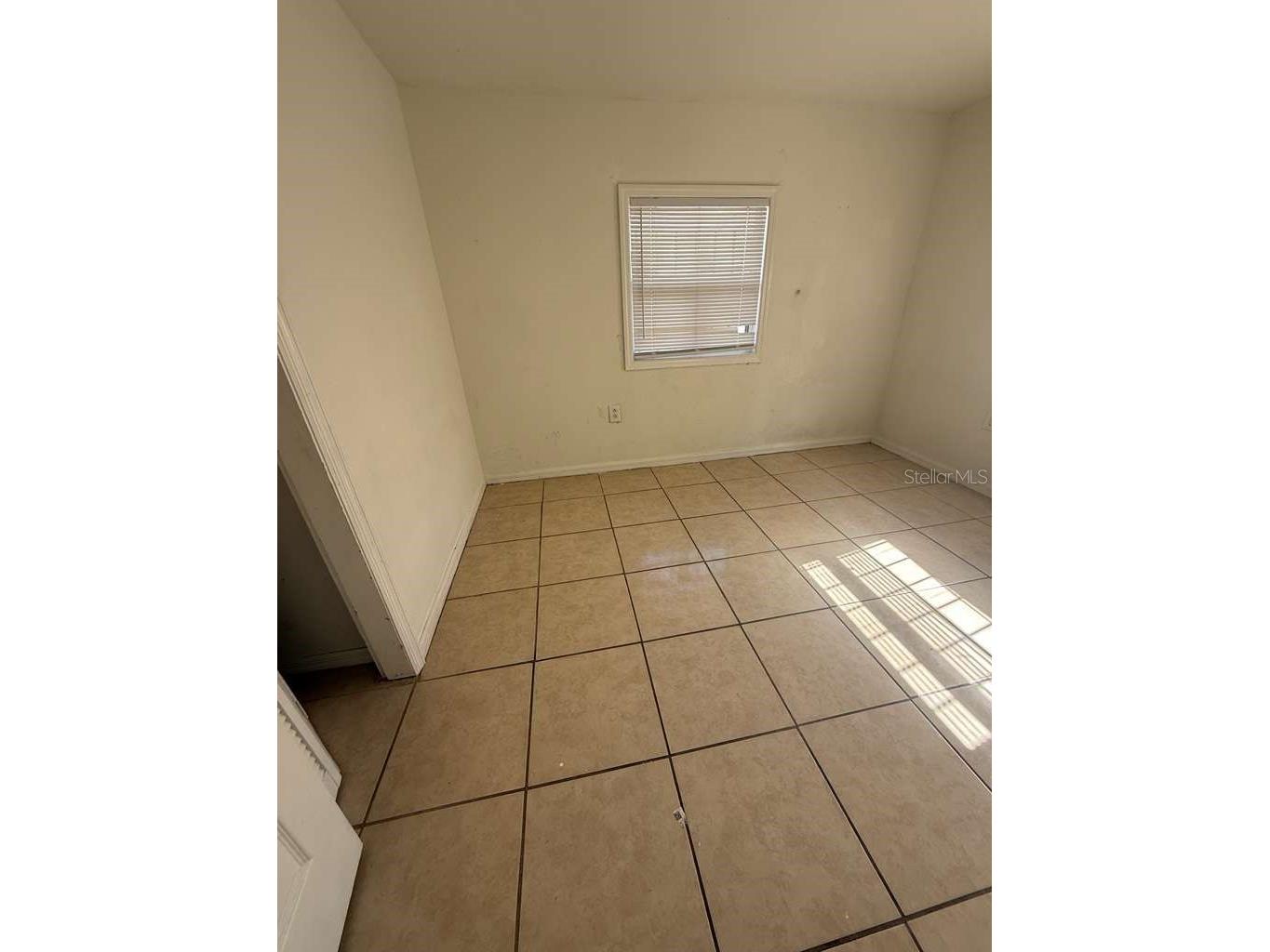 4638 America Orlando FL 32811 O6372261 image4