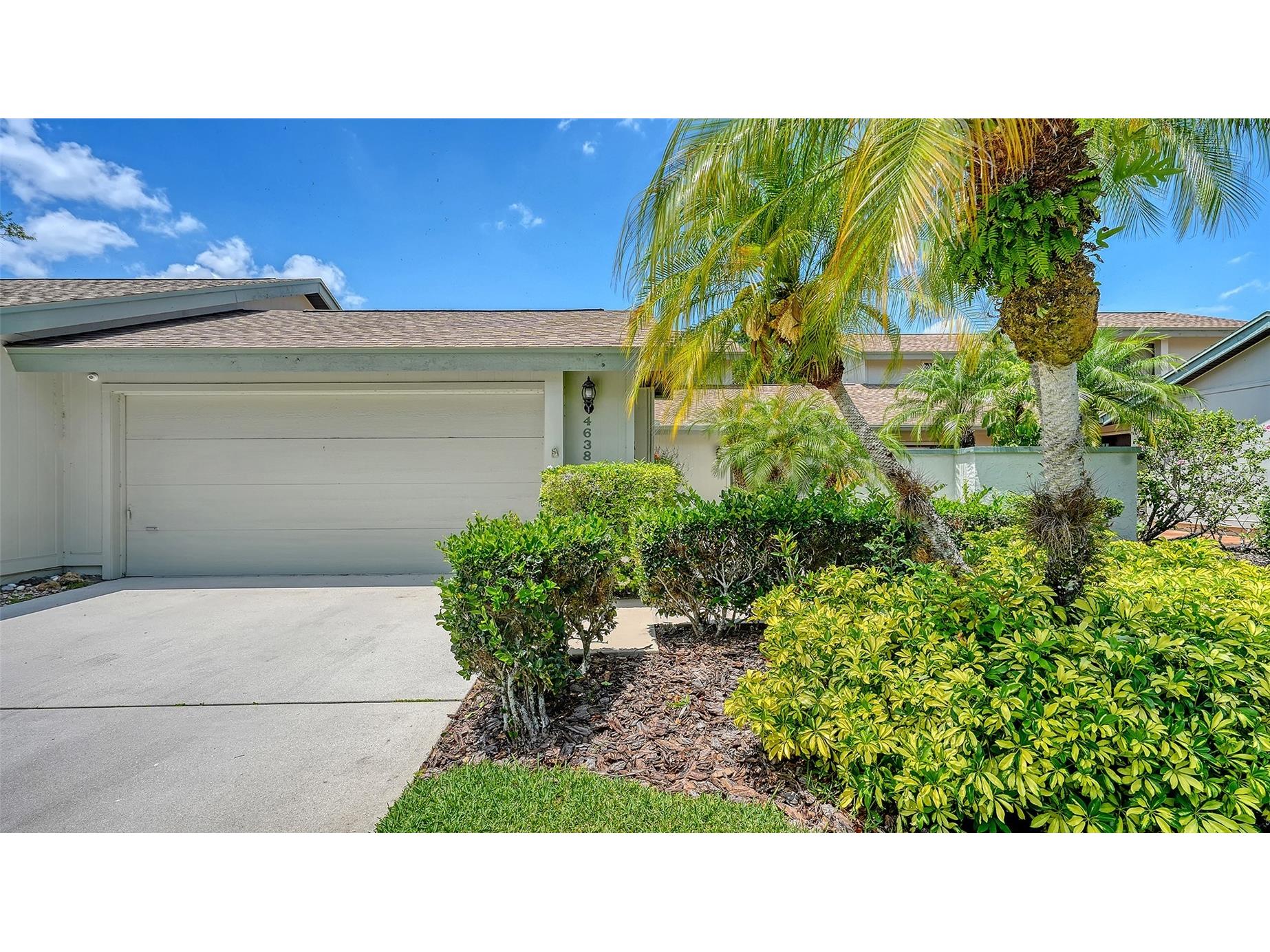 4638 Willow Wood Circle #34 Sarasota FL 34241 A4691512 image1