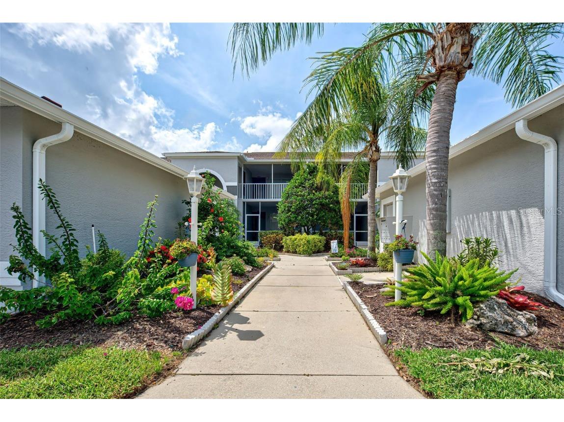 4639 Chapel Hill Drive #2925 Sarasota FL 34238 A4574998 image1