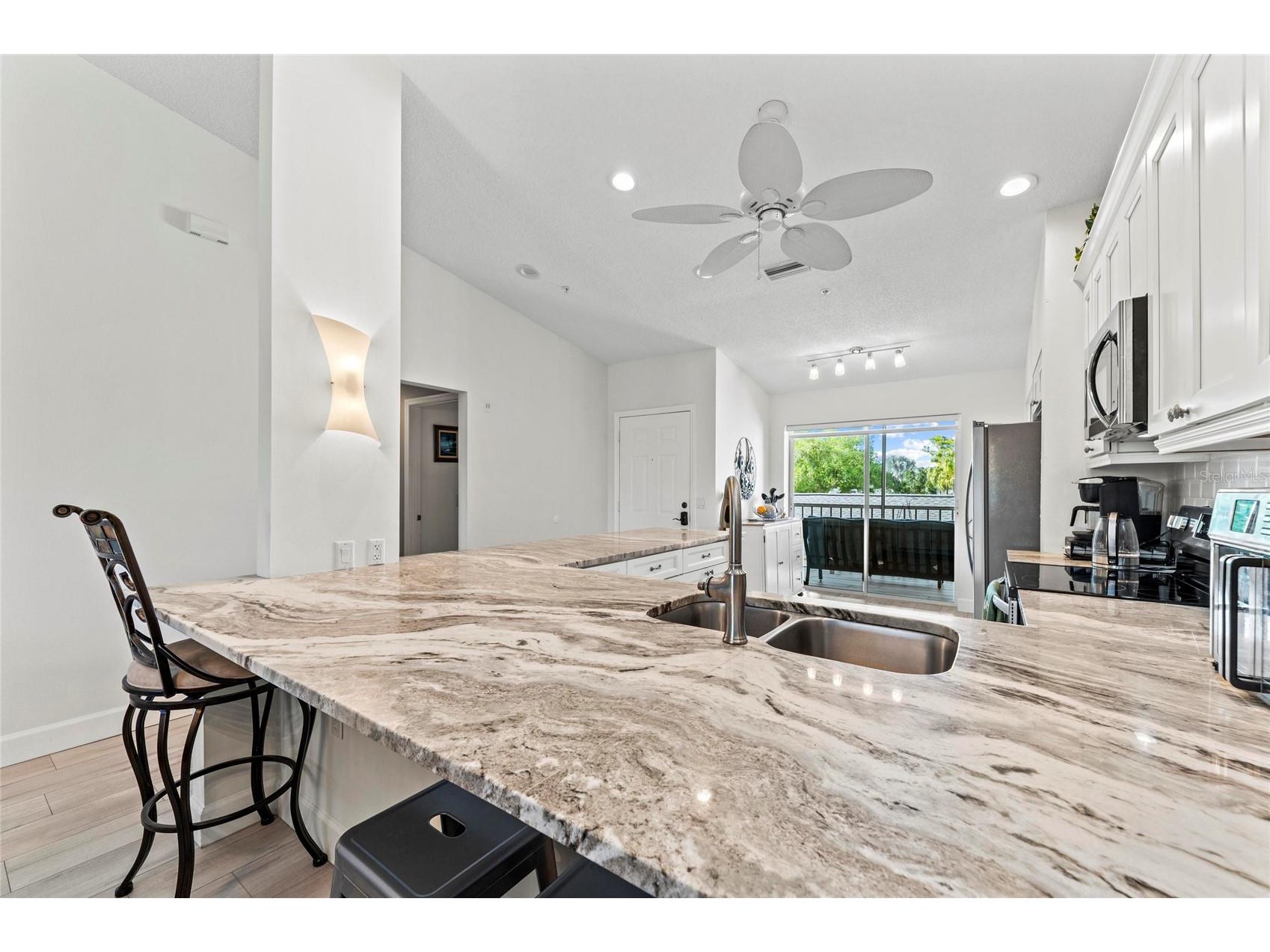 4639 Chapel Hill Drive #2925 Sarasota FL 34238 A4687543 image6
