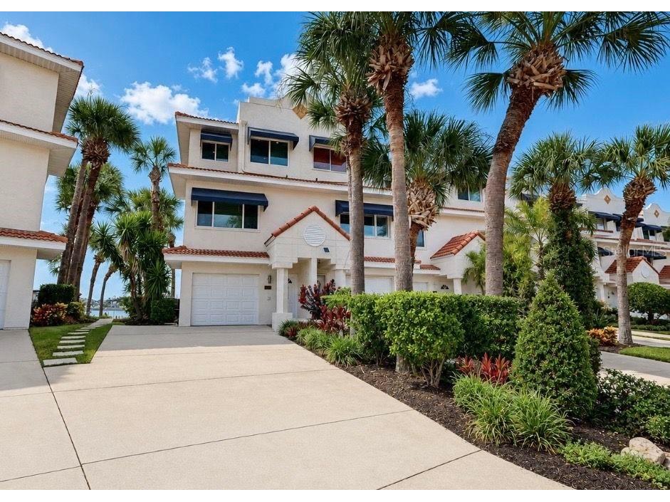 4639 Mirabella Court Saint Pete Beach FL 33706 - BOCA CIEGA BAY TB8529799 image2